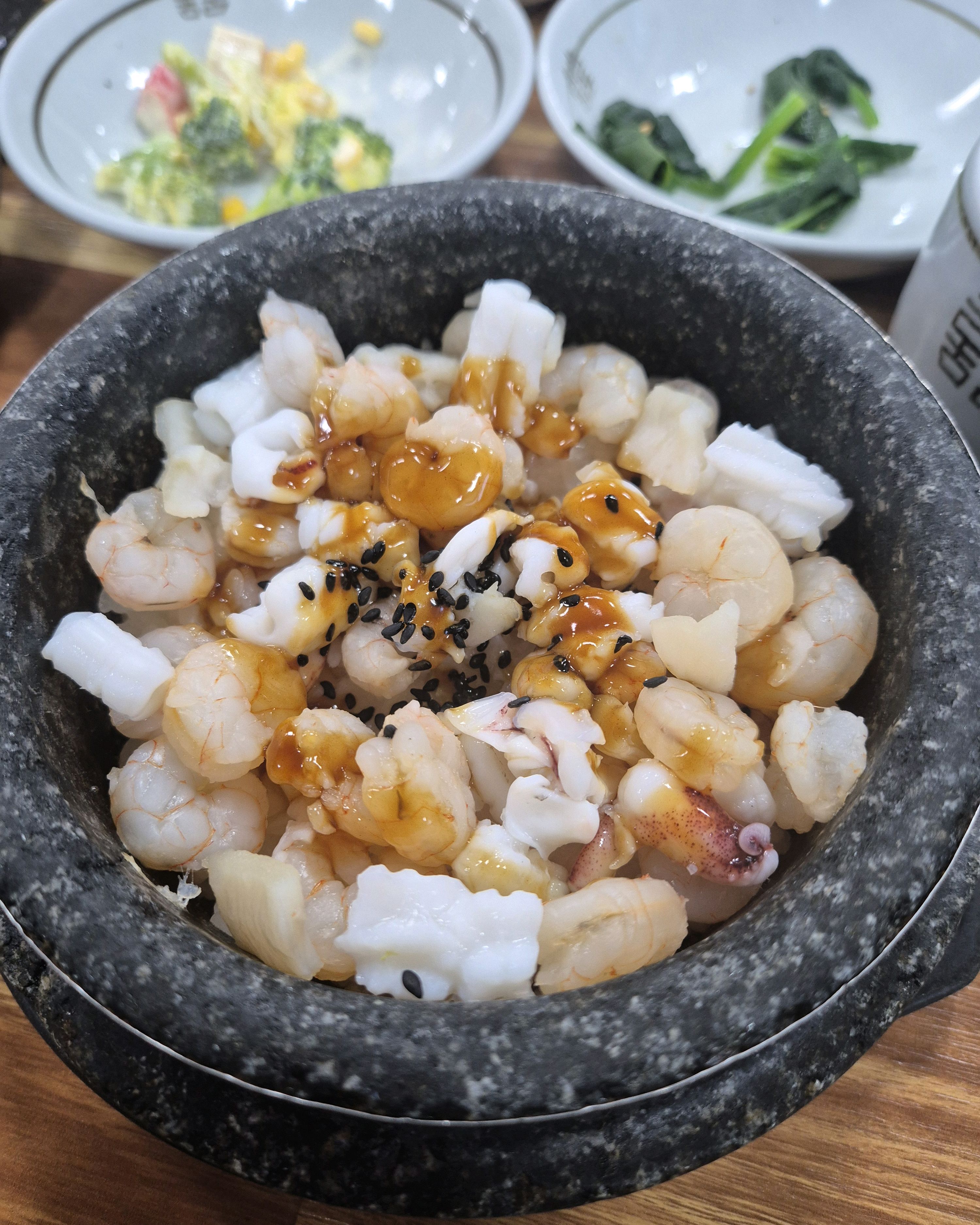 제주 여행으로 돌솥밥 맛집 찾다 알게 된곳~ - 제주 맛집 가람돌솥밥 중문관광단지