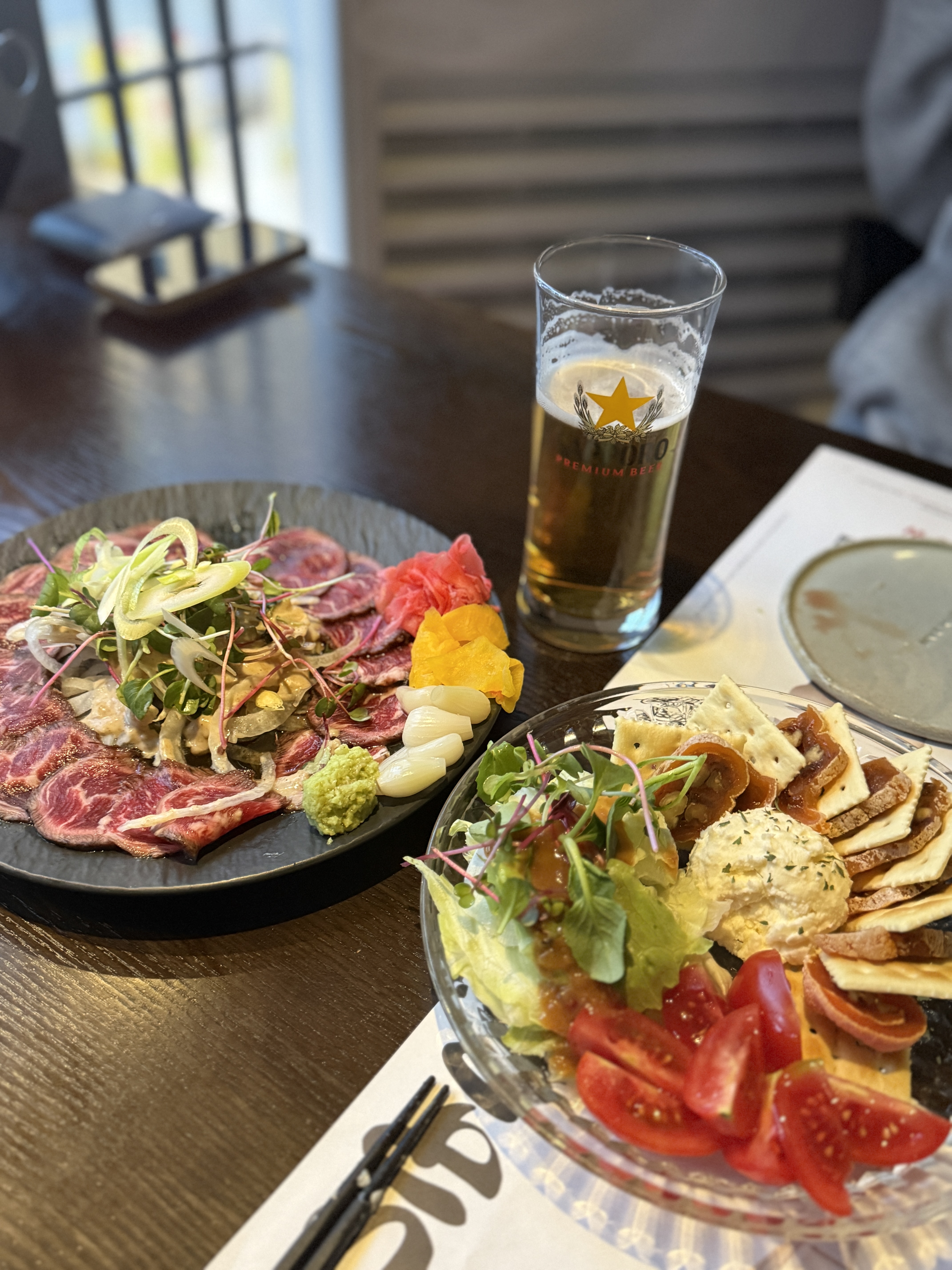 2차로 방문했는데 너무 맛있었어요. 타다키도 너무 맛있었고, 크림치즈 곶감 말이도 너무 맛