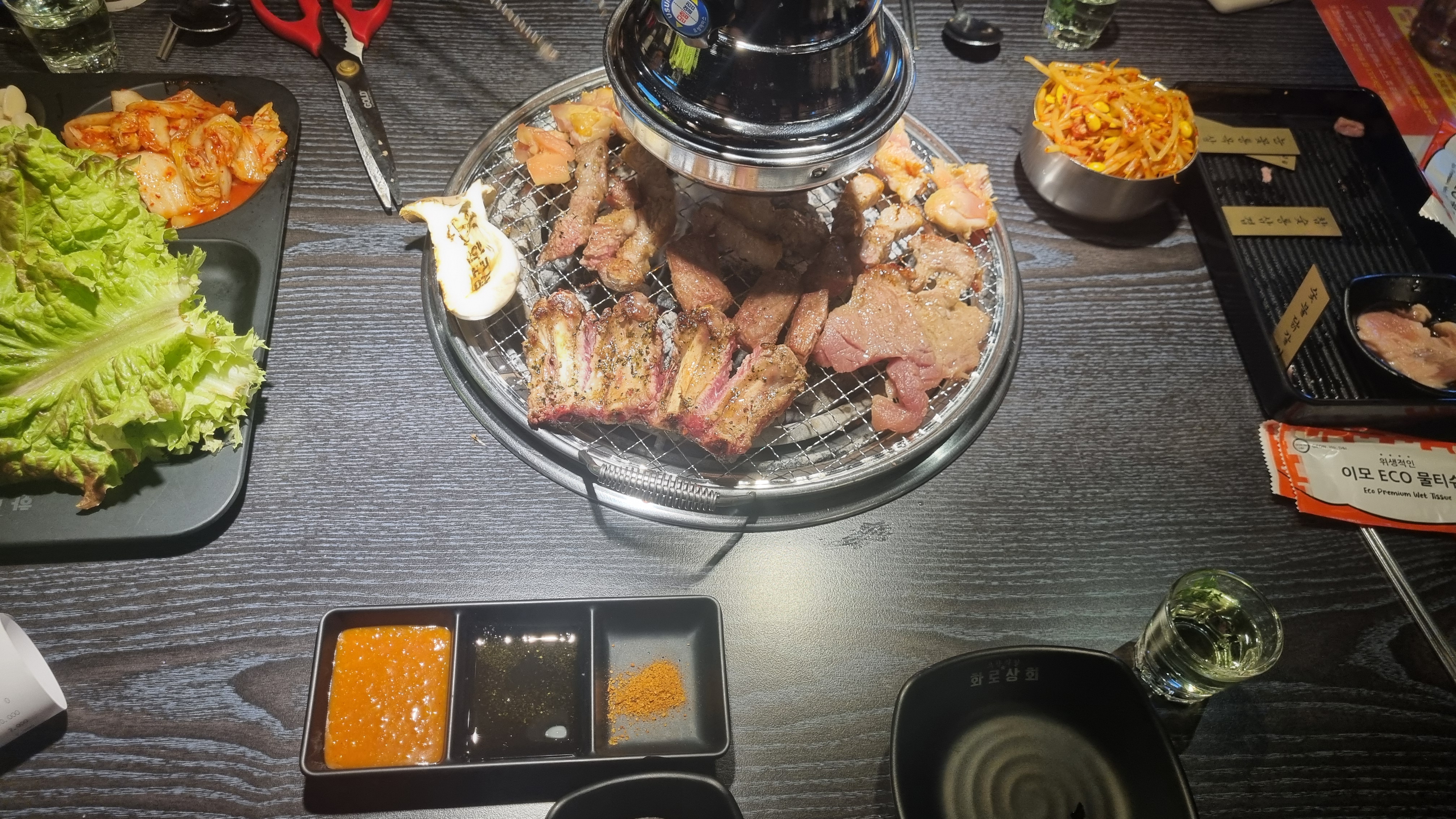 또 왔습니다! 오늘도 역시 고기 맛있고 반찬 다양하고 맛있게 잘 먹었습니다 - 불당동 맛집 화로상회 천안불당점