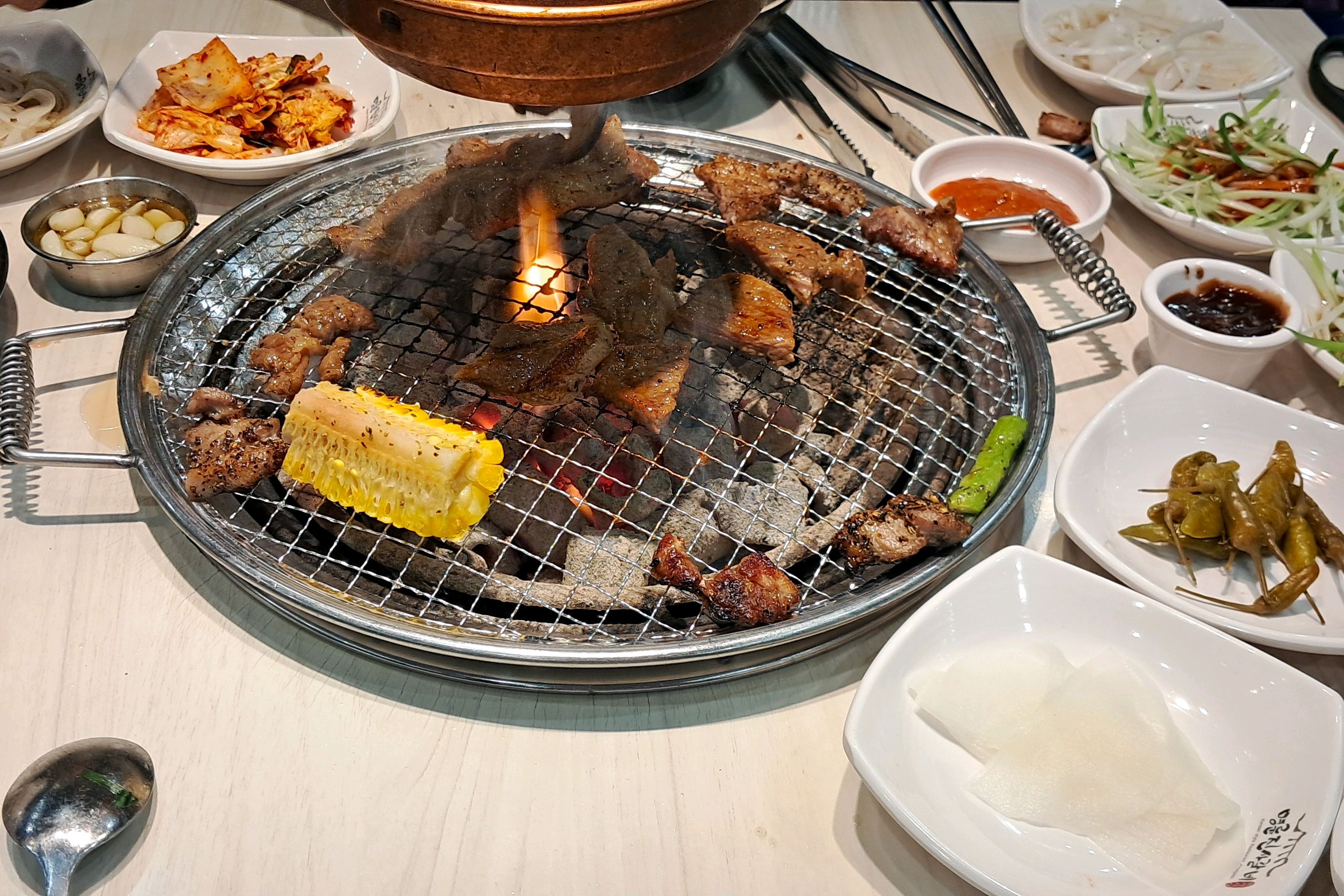 가족이랑 주말에 맛있게 먹고왔어요🥰🥰 - 봉천동 맛집 명륜진사갈비 봉천현대시장점