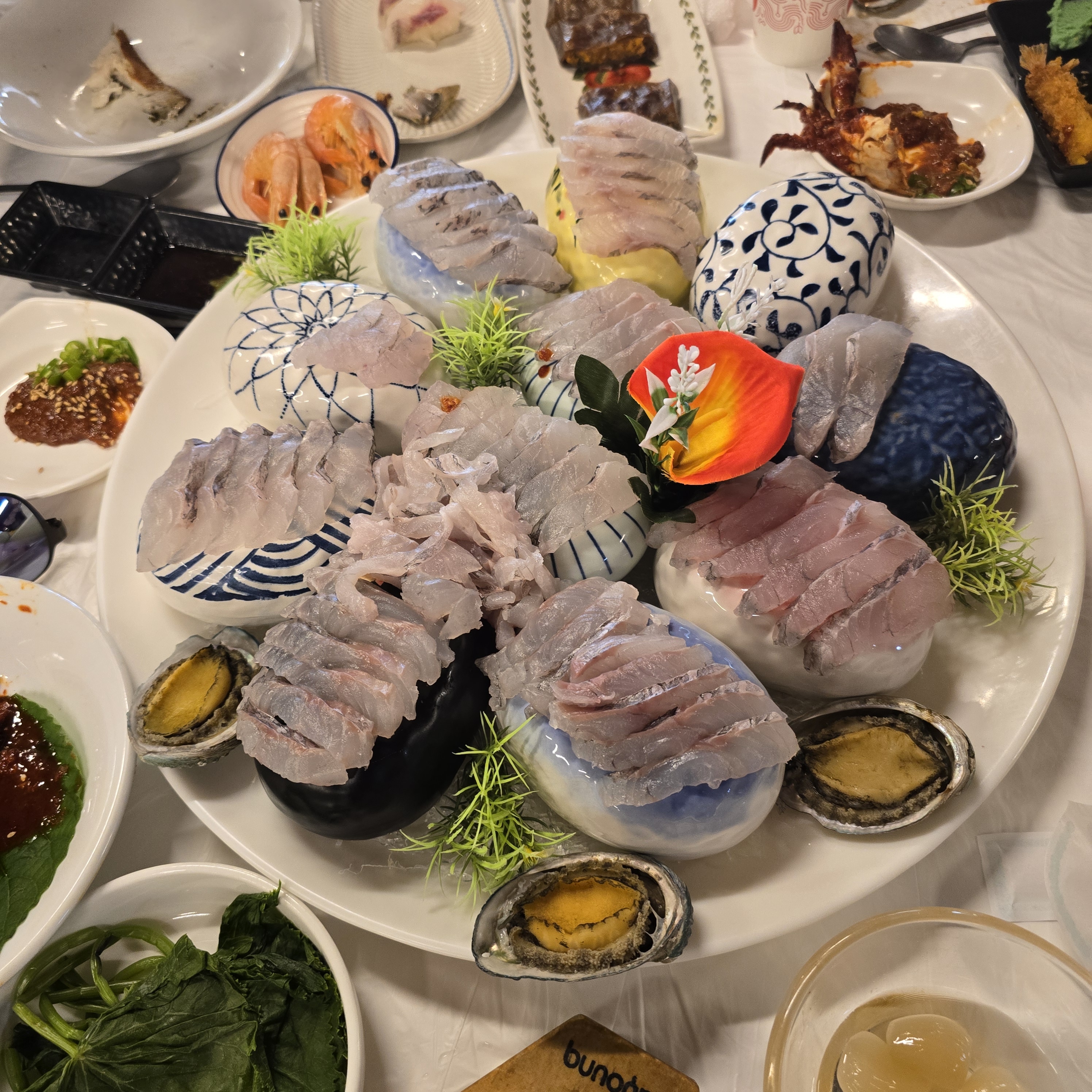위치가 정말 좋아요 바다앞이예요 - 경포대 맛집 경포대부산처녀횟집