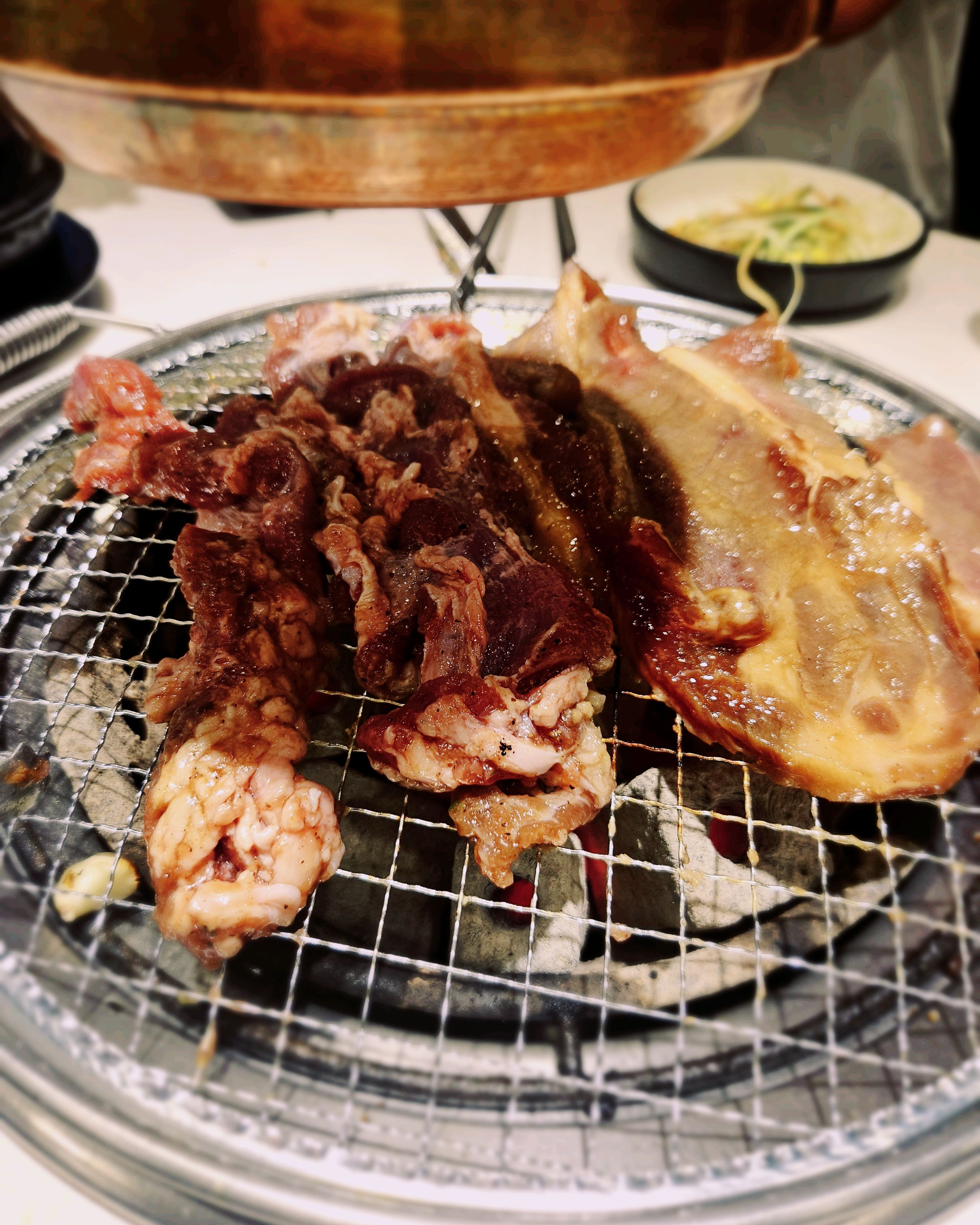 가족외식으로 방문했습니다. 깔끔하고 고기도 신선해서 대만족이에요! 손님 많은이유가있네요.
