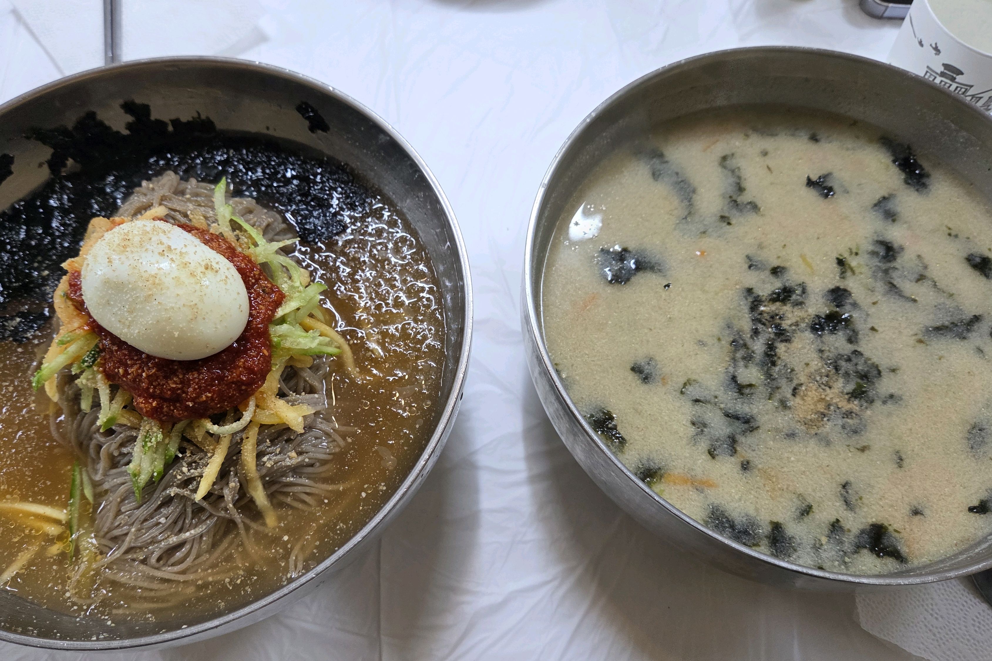 막국수 먹으러왔는데 옹심이가 진짜진짜 맛있어용ㅋㅋㅋㅋ - 아바이마을 맛집 솔밭가든막국수