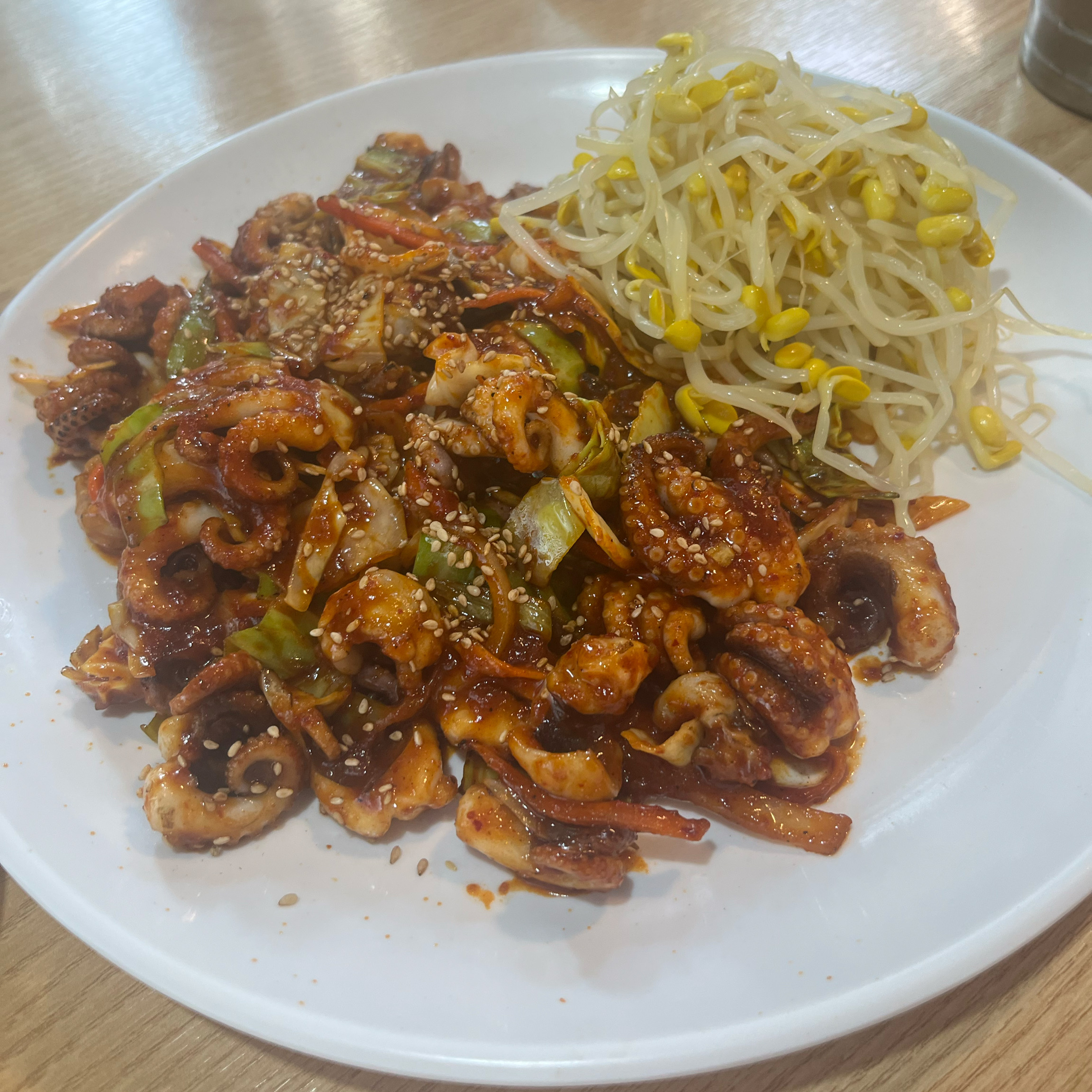여긴 쭈꾸미와 칼국수가 존맛입니다 - 대전 맛집 온천칼국수