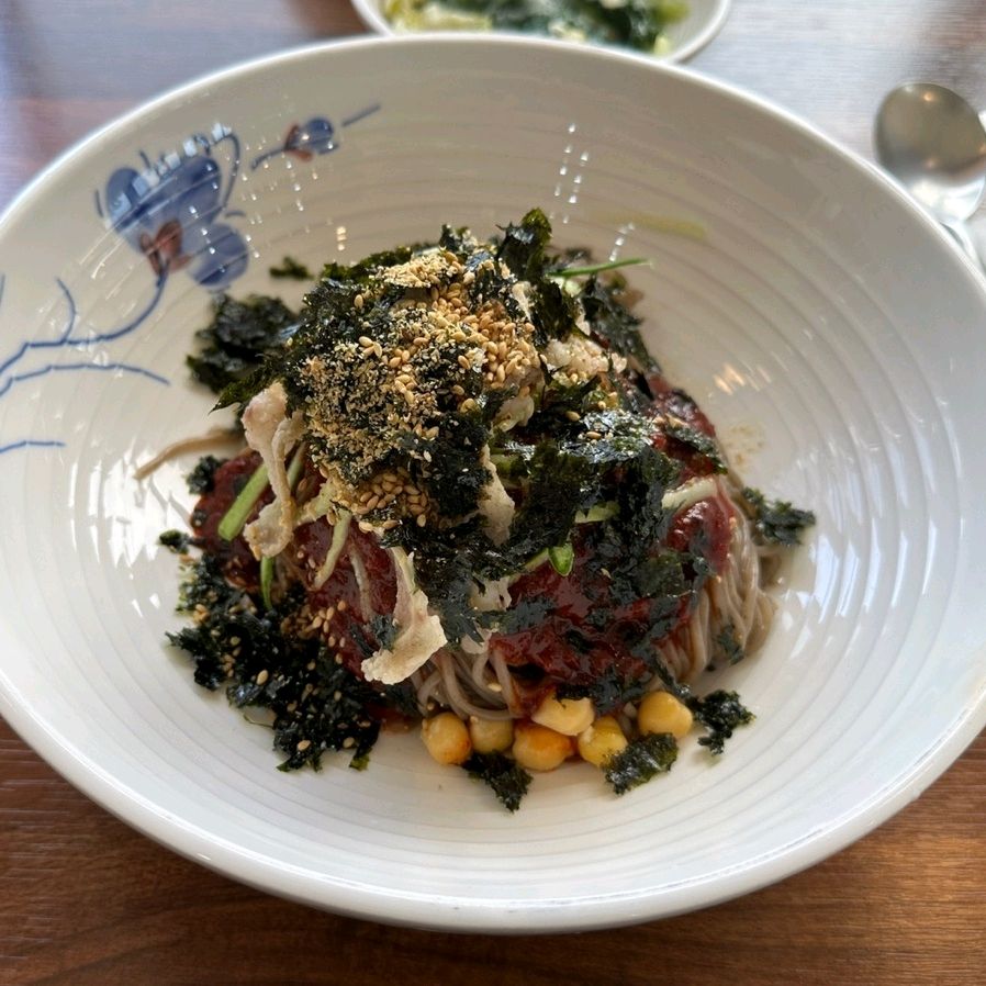 음식의 간도 너무 잘 맞고 맛있게 잘 먹었습니다. - 경포대 맛집 까막장이야기