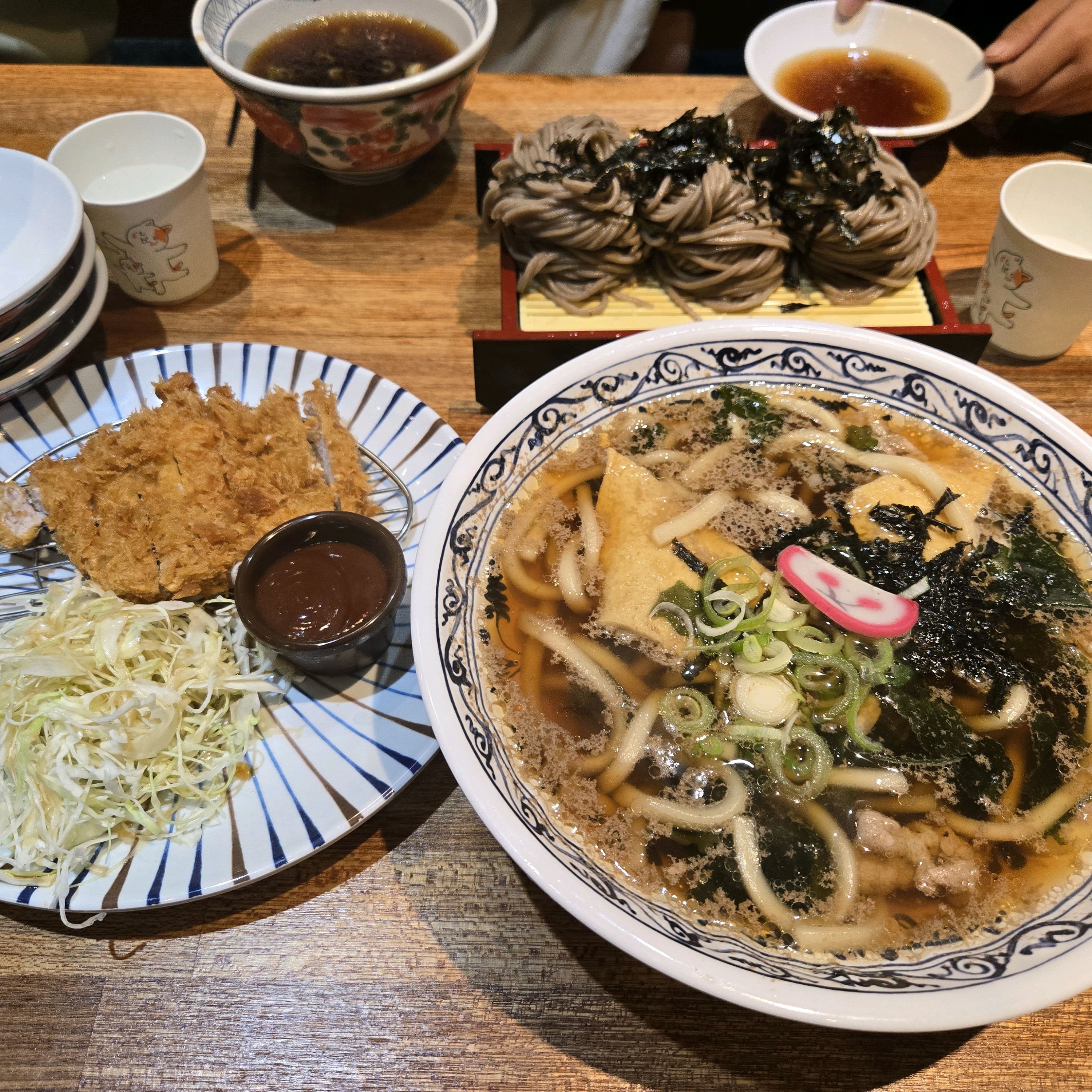 우동,소바,돈까스 뭐하나 맛없는게 없이 - 청남대 맛집 삼동소바 상당점