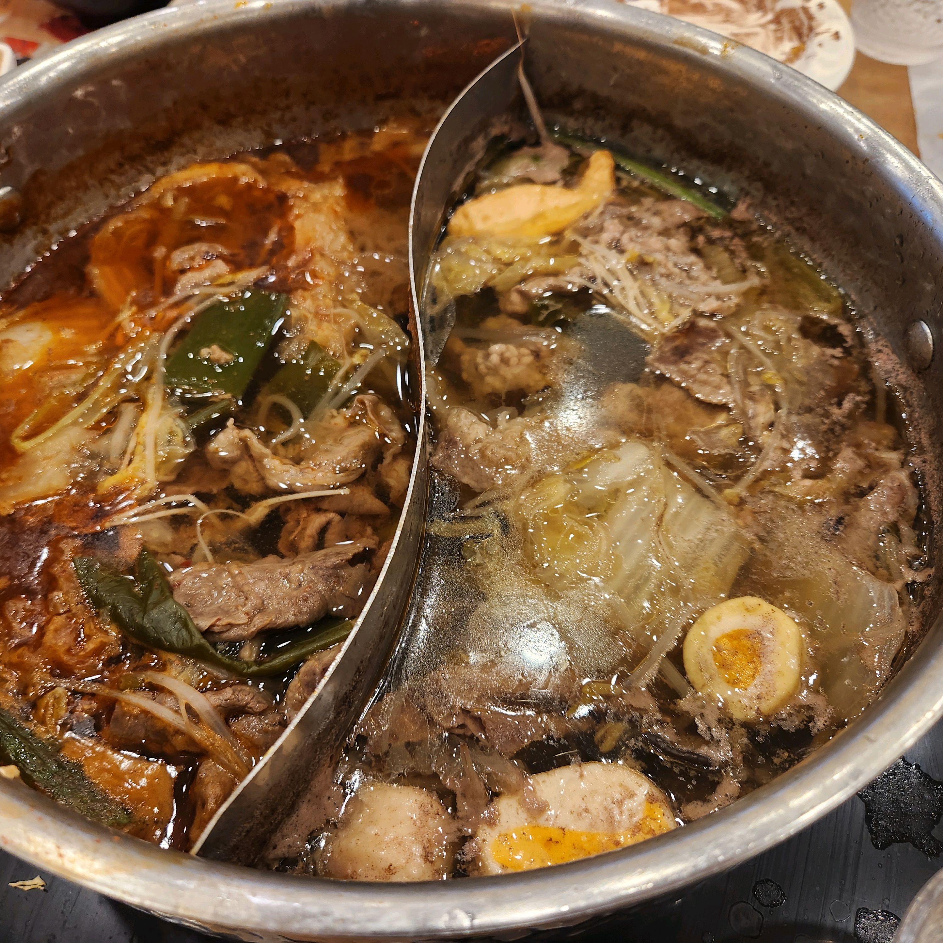 음식도 다양하고 깨끗해서 좋았어요. 맛있게 잘 먹었습니다.~^^ 가족 모임 좋아요. - 대화동 맛집 샤브올데이 일산대화점