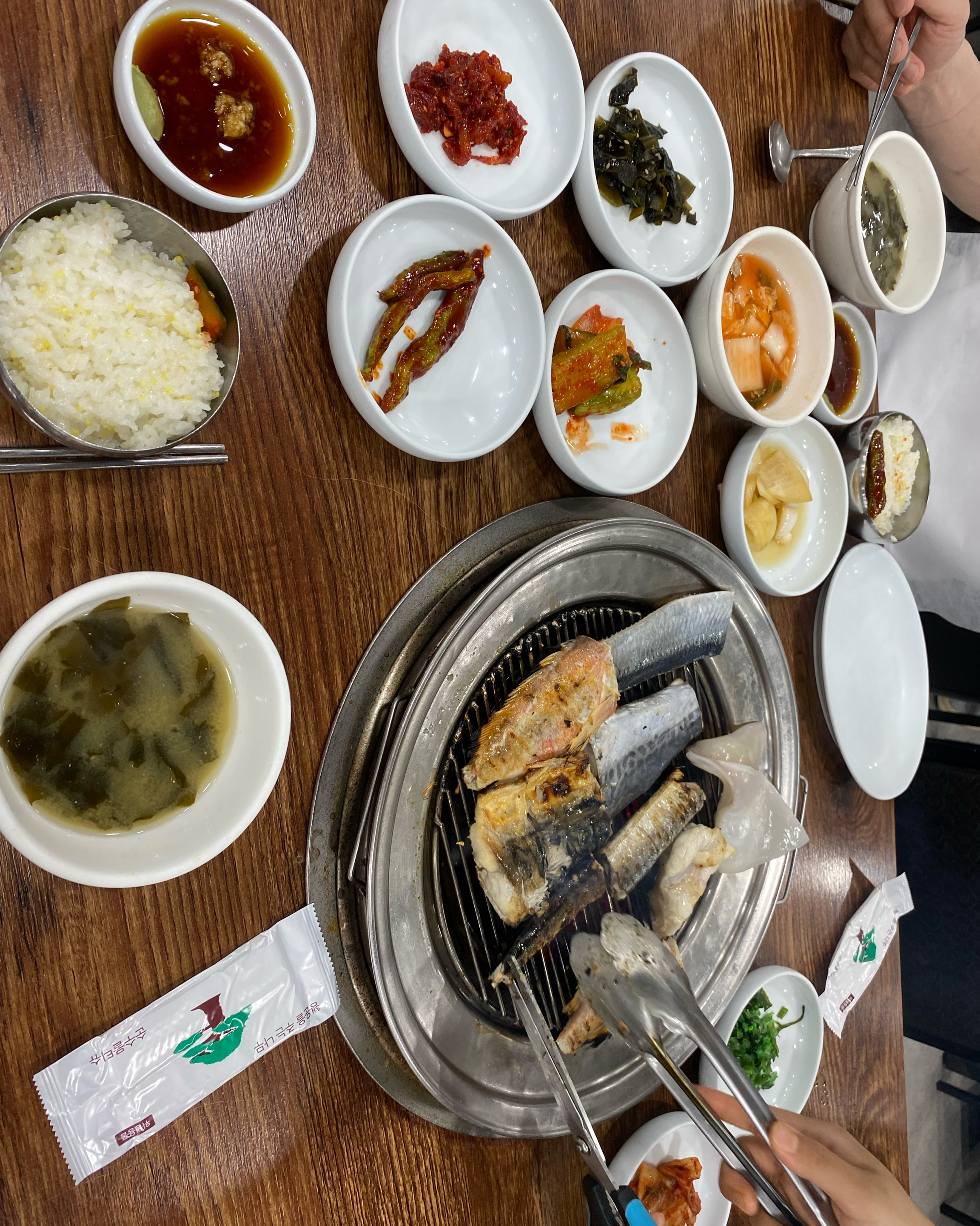 강원도 맛집 엄청 열심히 찾아서 리뷰 보고 온 곳인데.. 저렴한 가격에 다양한 생선을 먹을