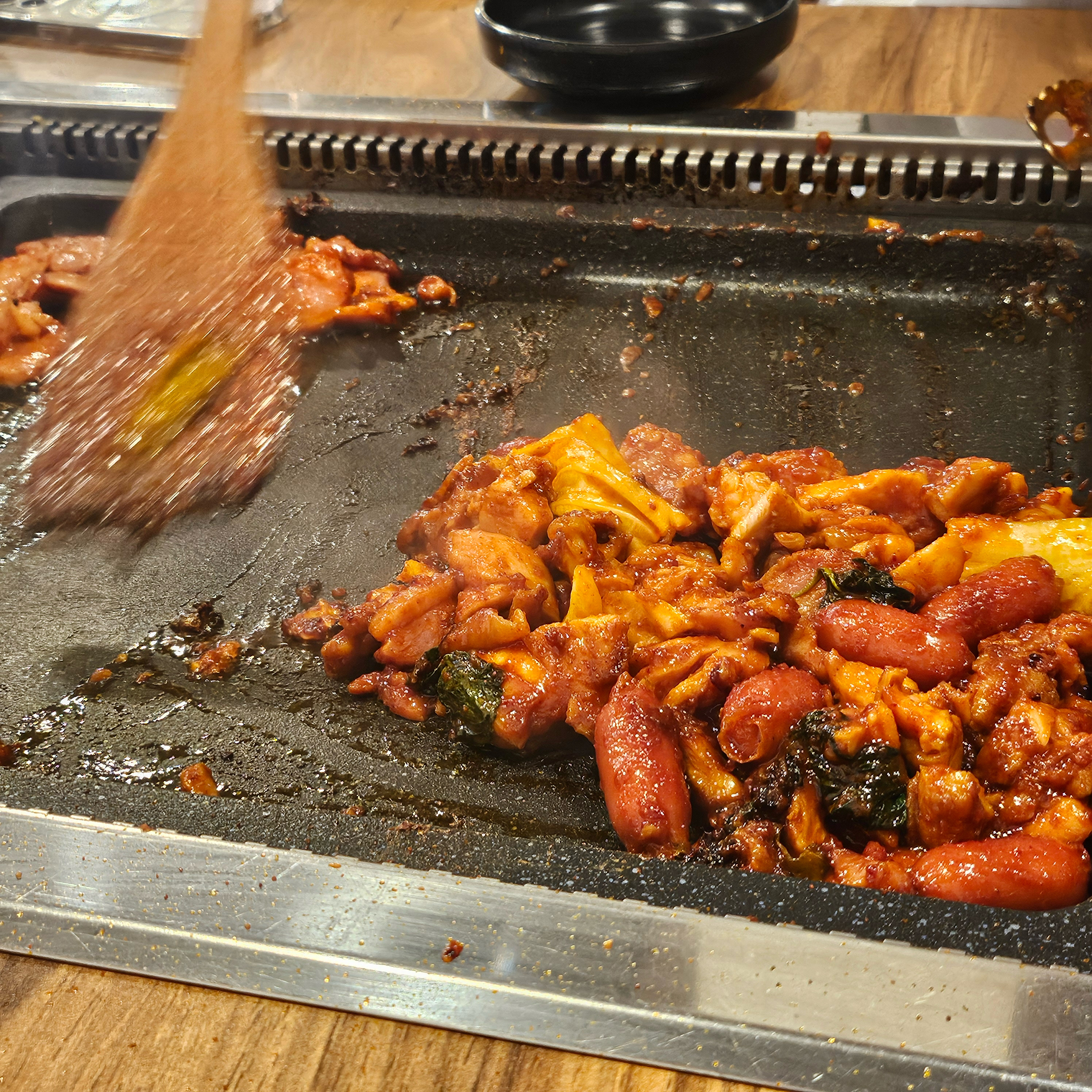 편하게 마음대로 가져갈 수 있어서 좋아요 - 대전 맛집 춘천집무한닭갈비 대전은행점