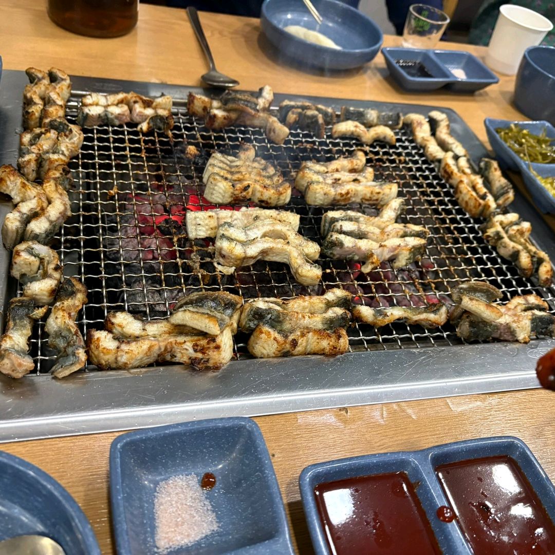 가족모임하기좋아요👍👍 - 대구 맛집 민물장어 직판장 풍천관 본점