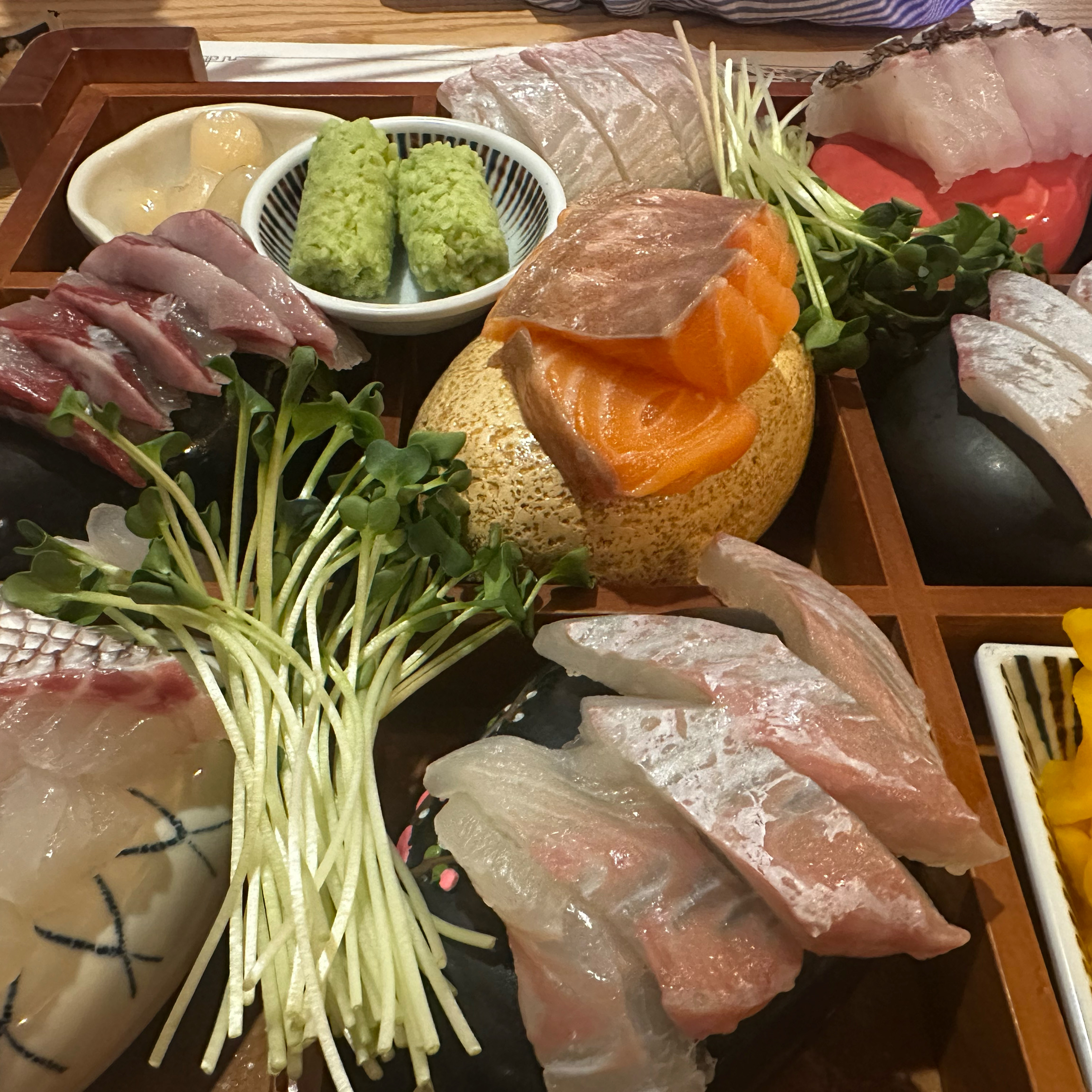 회가 정말 탄탄하거나 부드럽게 각각의 맛을 잘 살렸어요❤️ 간장도 맛있어서 간장만 따로 젓