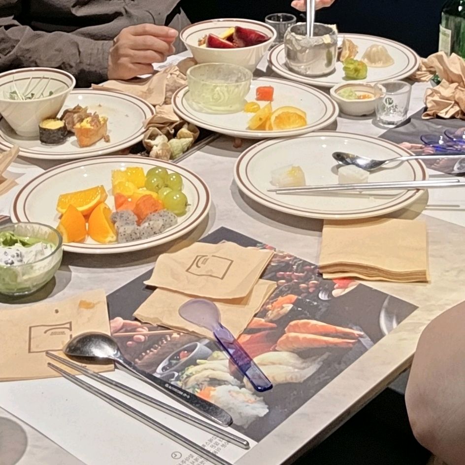 시부모님과 함께한 식사😀 - 신대방 맛집 고메스퀘어 신대방점
