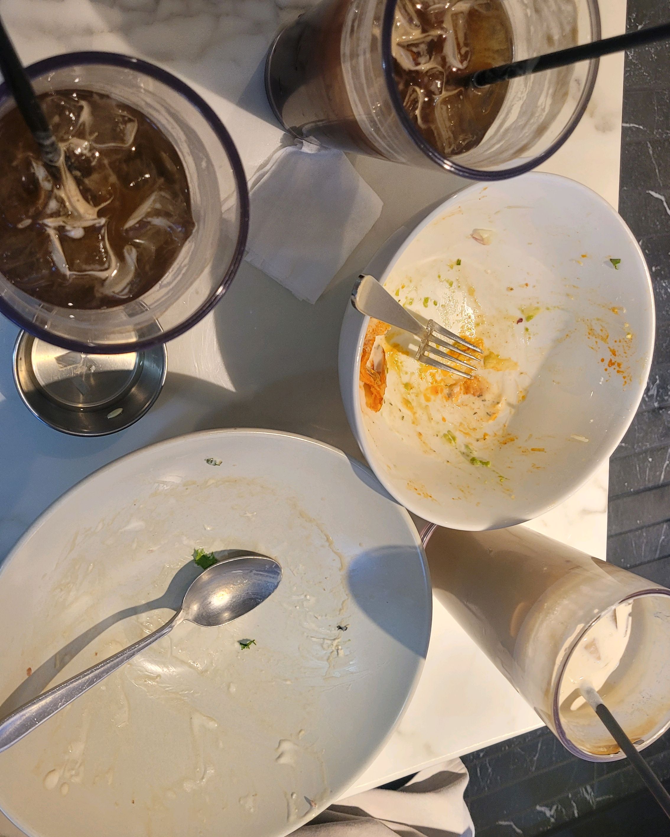 너무 배고프고 맛있어서 허겁지겁 먹느라고 사진을 못찍었네요ㅠㅠ양도 많고 새우맛있어요 편안한