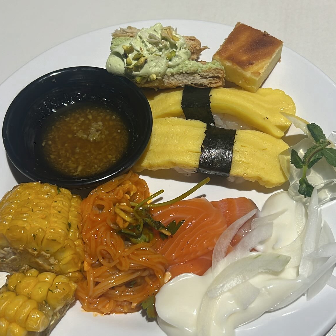 완전 예전이랑 분위기가 많이 달라져서 들어오자마자 - 창원 맛집 애슐리퀸즈 뉴코아 창원점