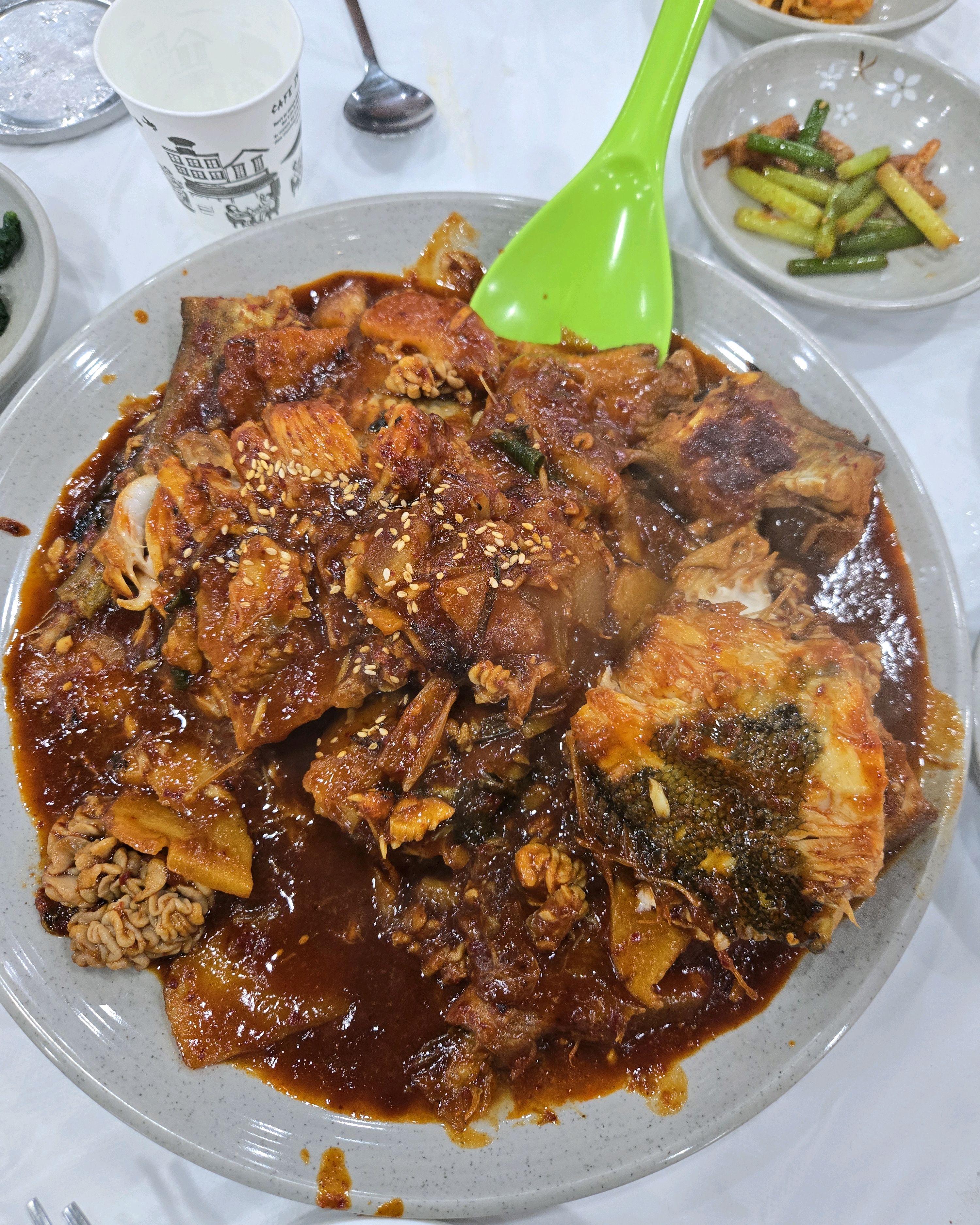 호텔이 앞이라 리뷰가 좋아서 갔는디 - 아바이마을 맛집 속초항찜