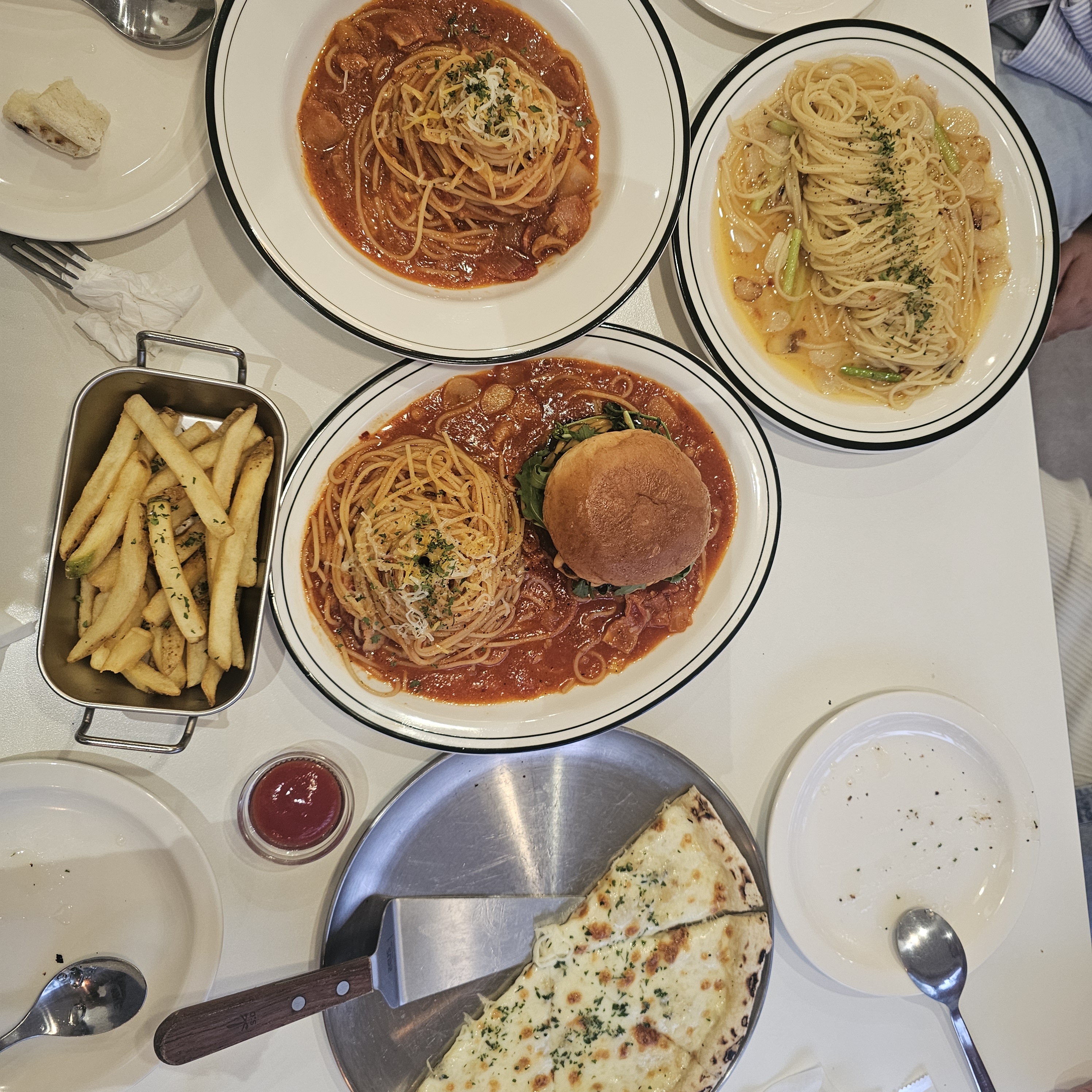 어린이날 아이들과 방문했습니다~~ - 불당동 맛집 선스토랑