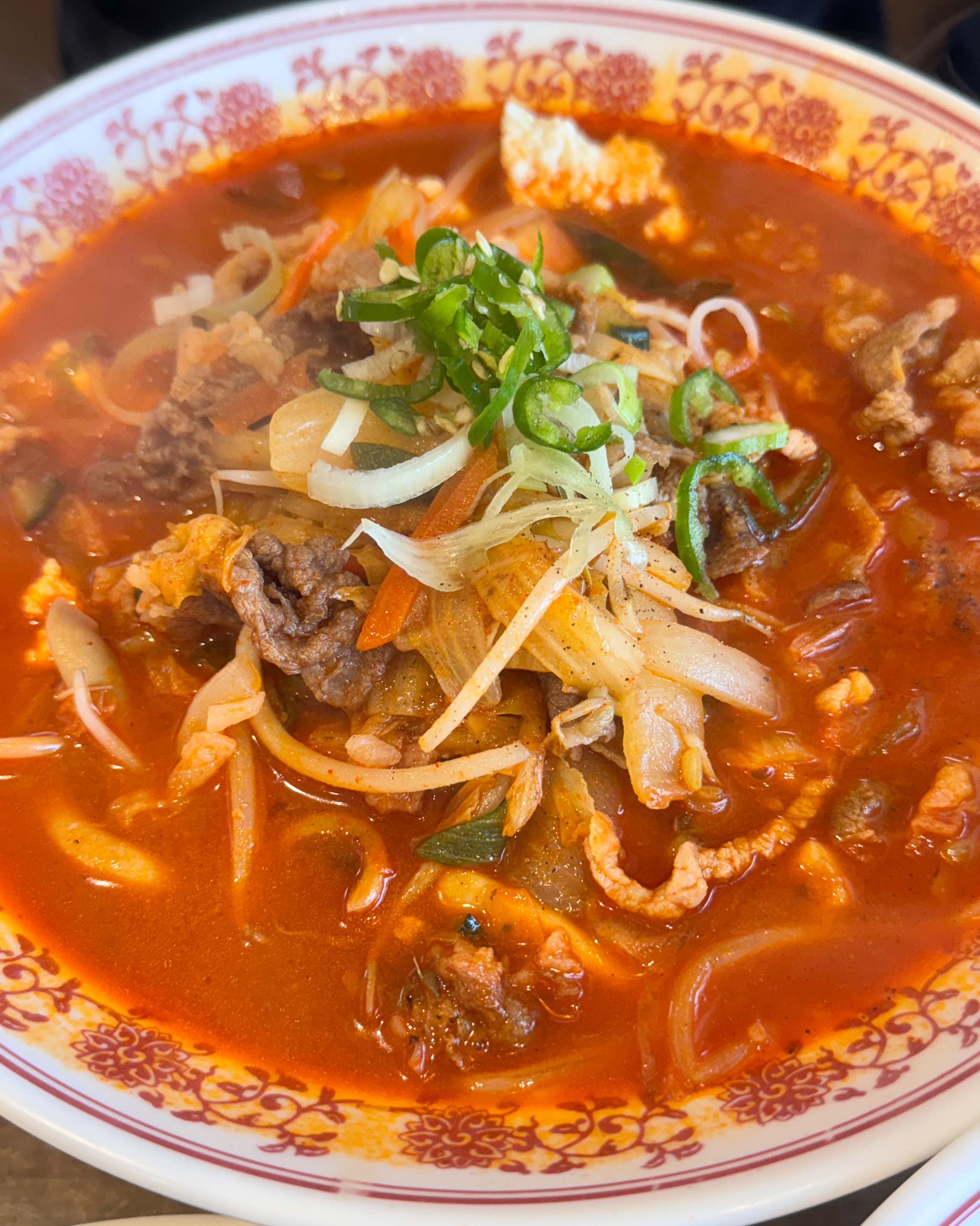 차돌짬뽕 처돌이 동생이 인정한 차돌순두부짬뽕맛집 입니다. 연휴 피크 오픈시간에 맞춰 왔더니