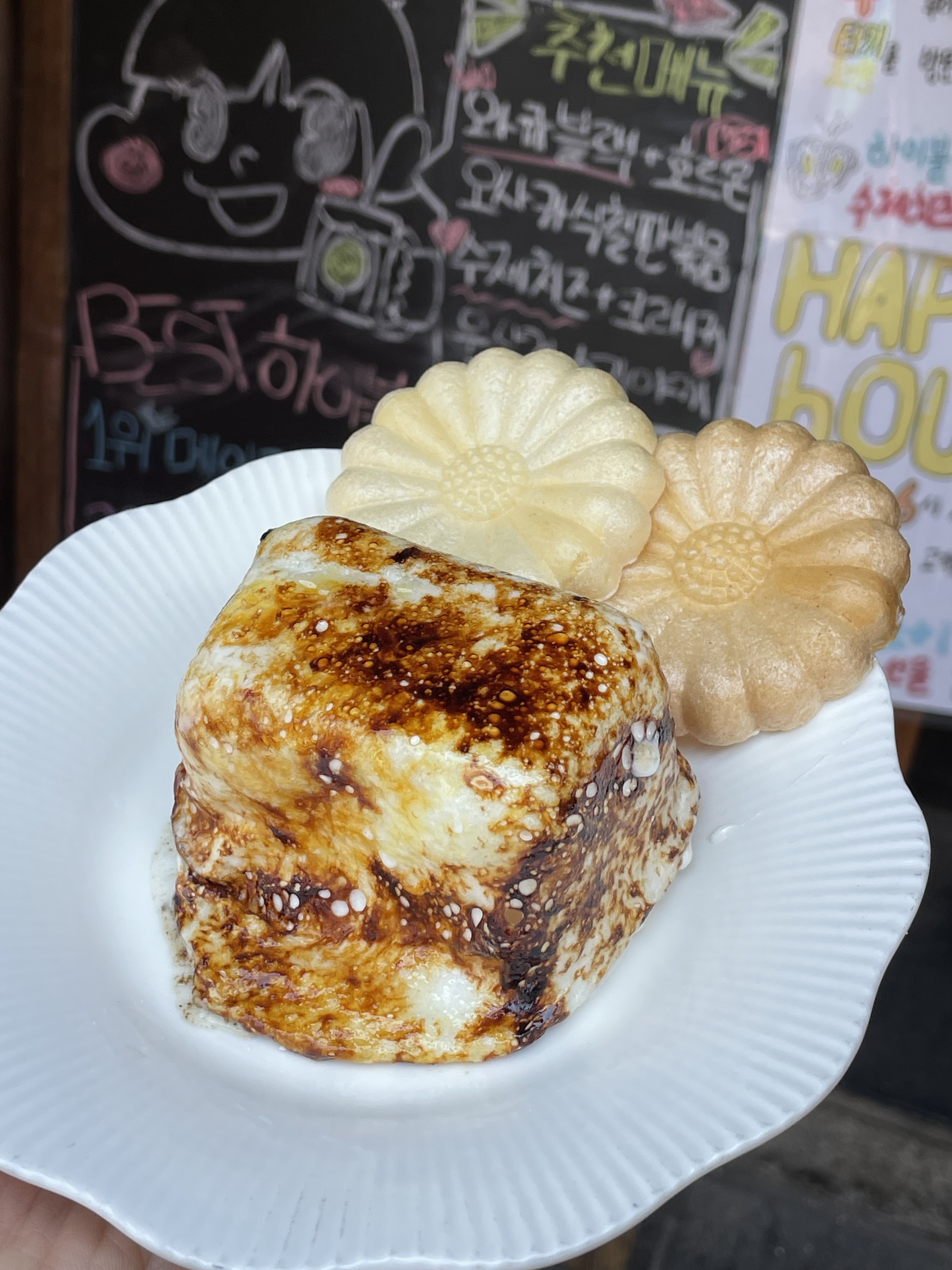 예전부터 친구가 타키 맛있다고 맛있다고 노래를 불렀는데 이번에 신메뉴 나왔다고해서 드디어