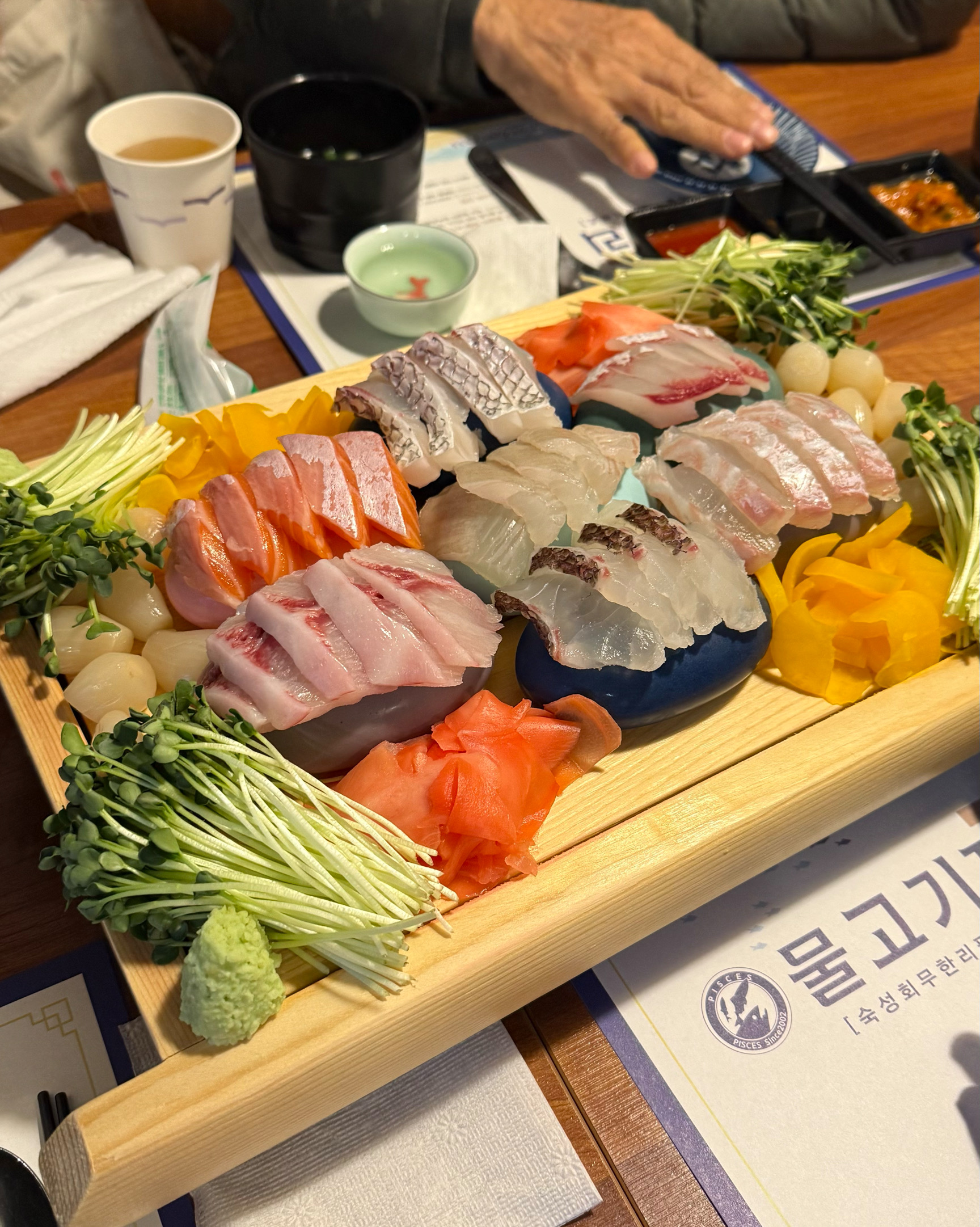 이전부터 와보고 싶었는데 첫 방문했어요. - 문정동 맛집 물고기자리 송파점
