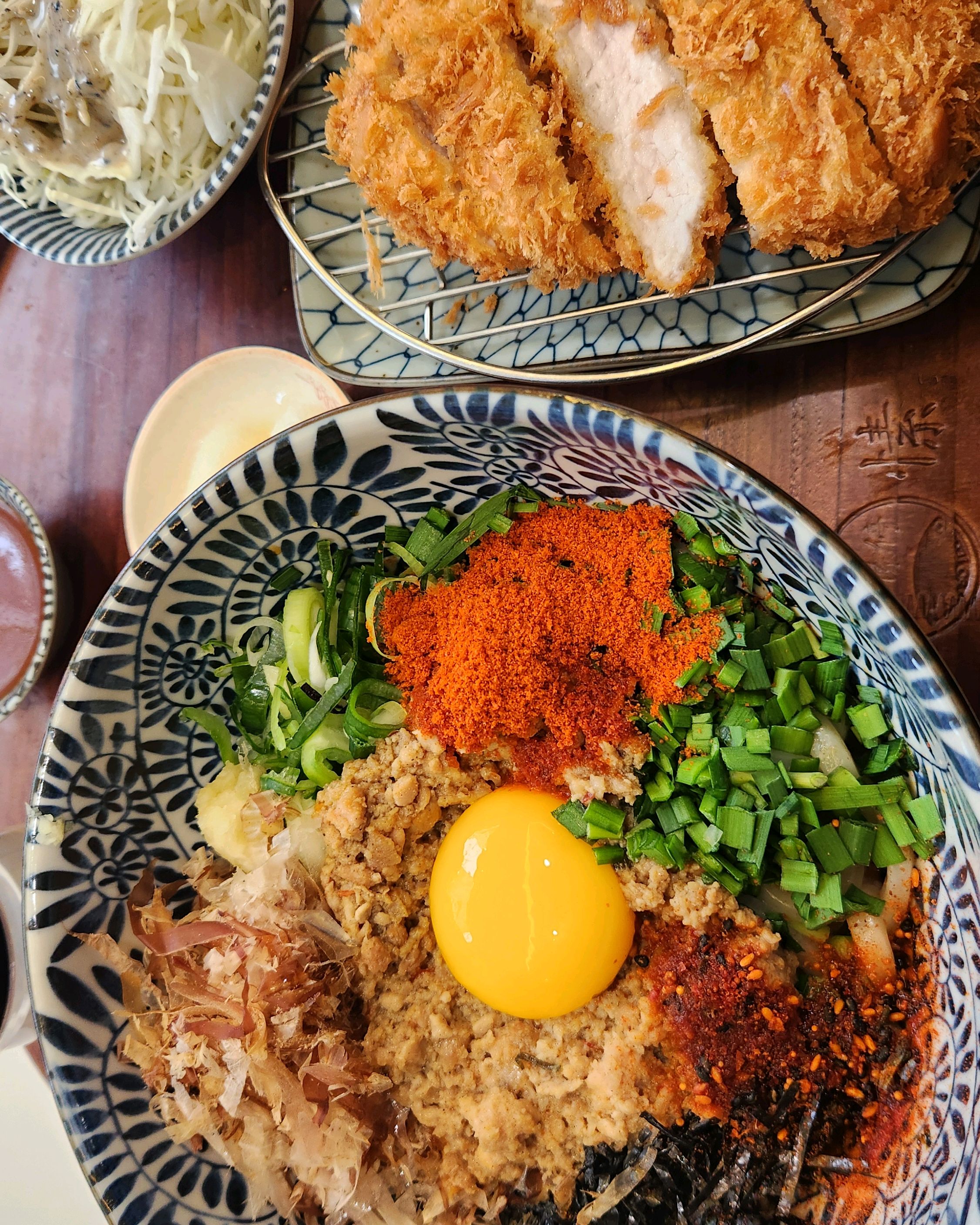 메뉴 3개 시켜서 나눠먹었는데 다 너무 맛있었어요!! - 역곡역 맛집 백소정 역곡역점