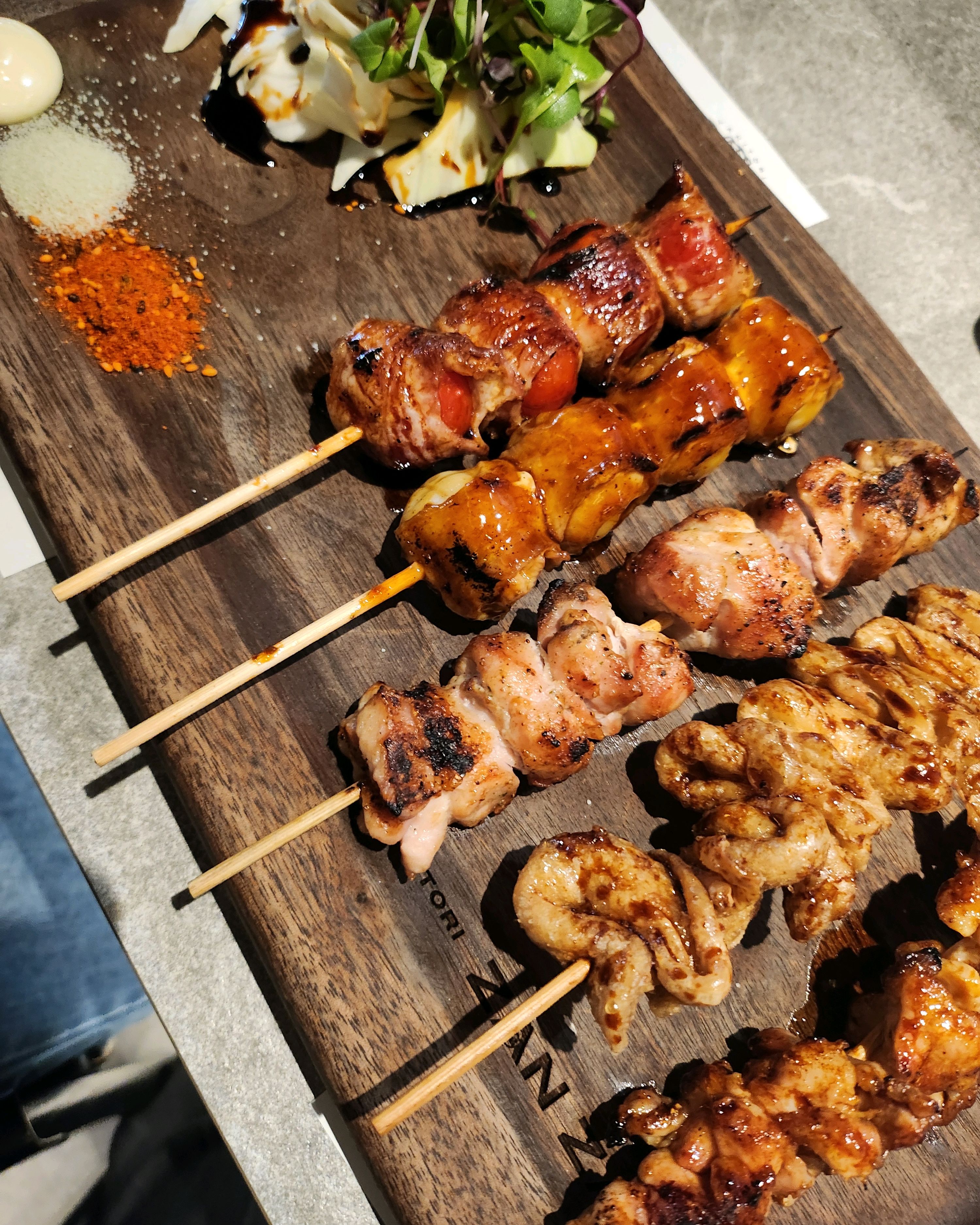 꼬치가 맛있어요 닭껍질은 바삭바삭해용!! - 불당동 맛집 야키토리잔잔 신불당점
