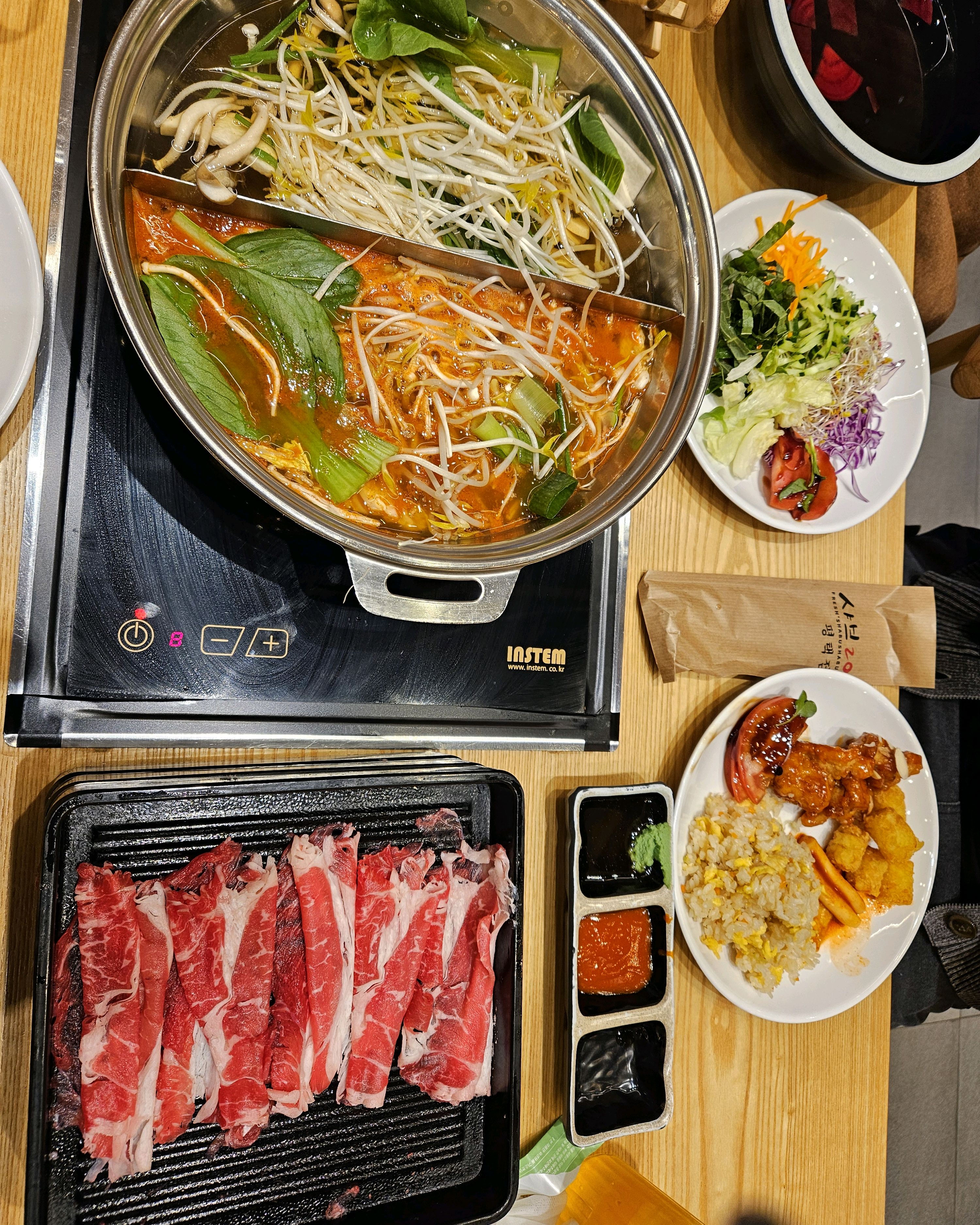 재료가 신선하고 고기가 최고네요. - 평택 용이동 맛집 샤브20 평택점