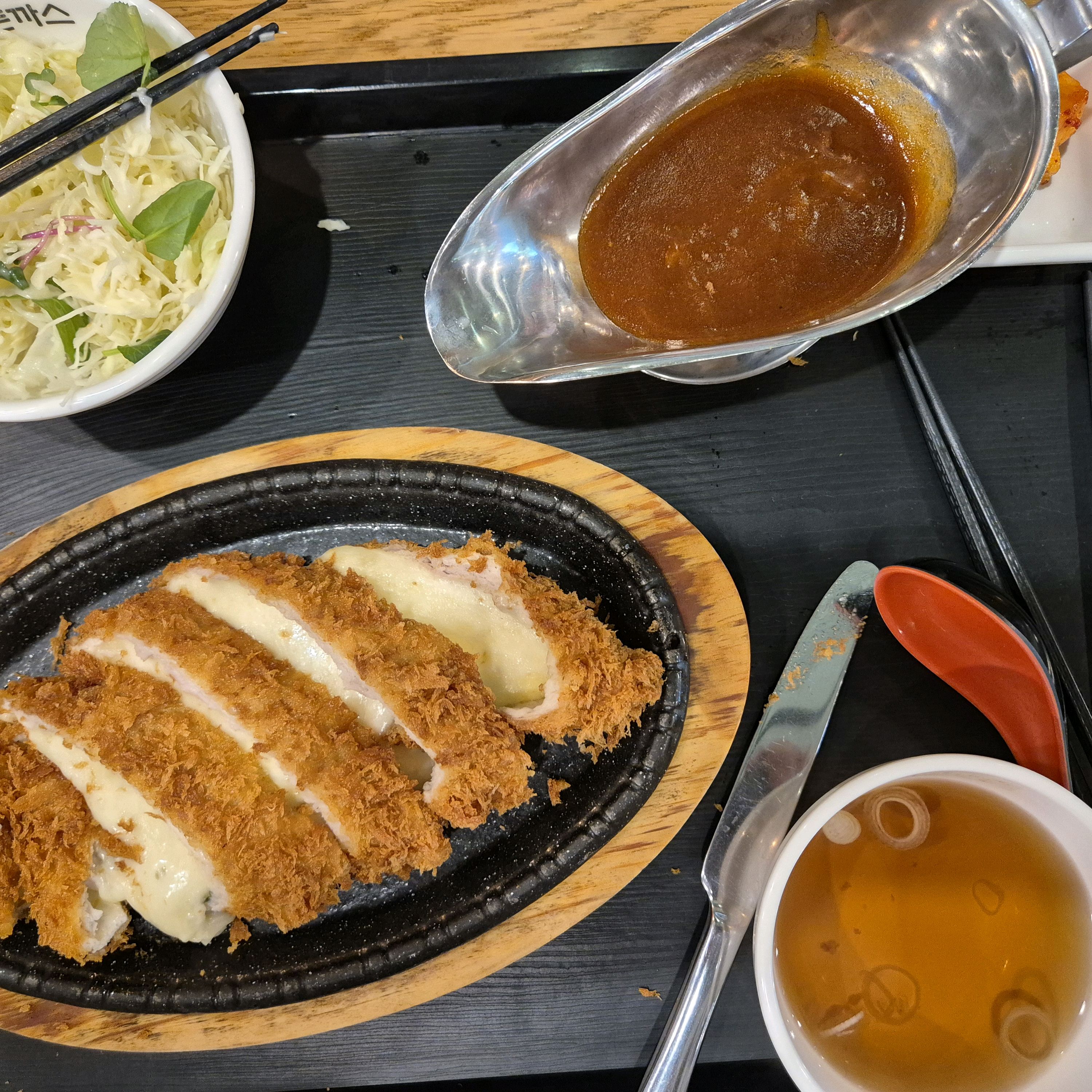 남녀노소 다 만족하며 맛있게 먹을수 있는 곳이에요. - 구미 구평동 맛집 홍익돈까스 구미구평점