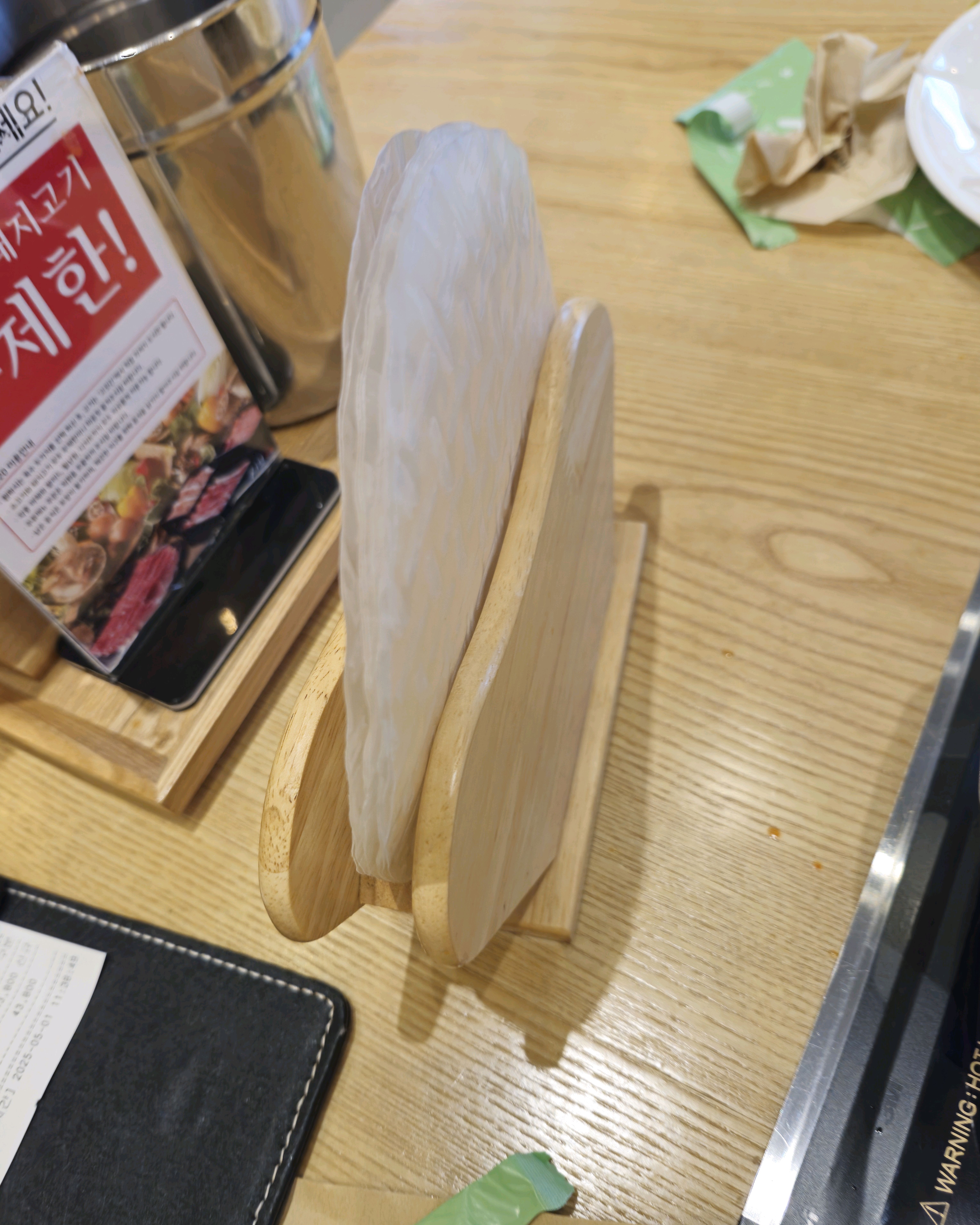 집앞에도 샤브집이 생겨서 거기만 가다가 여기 처음 왔는데 정말 만족하고 나왔어요~. 샤브샤