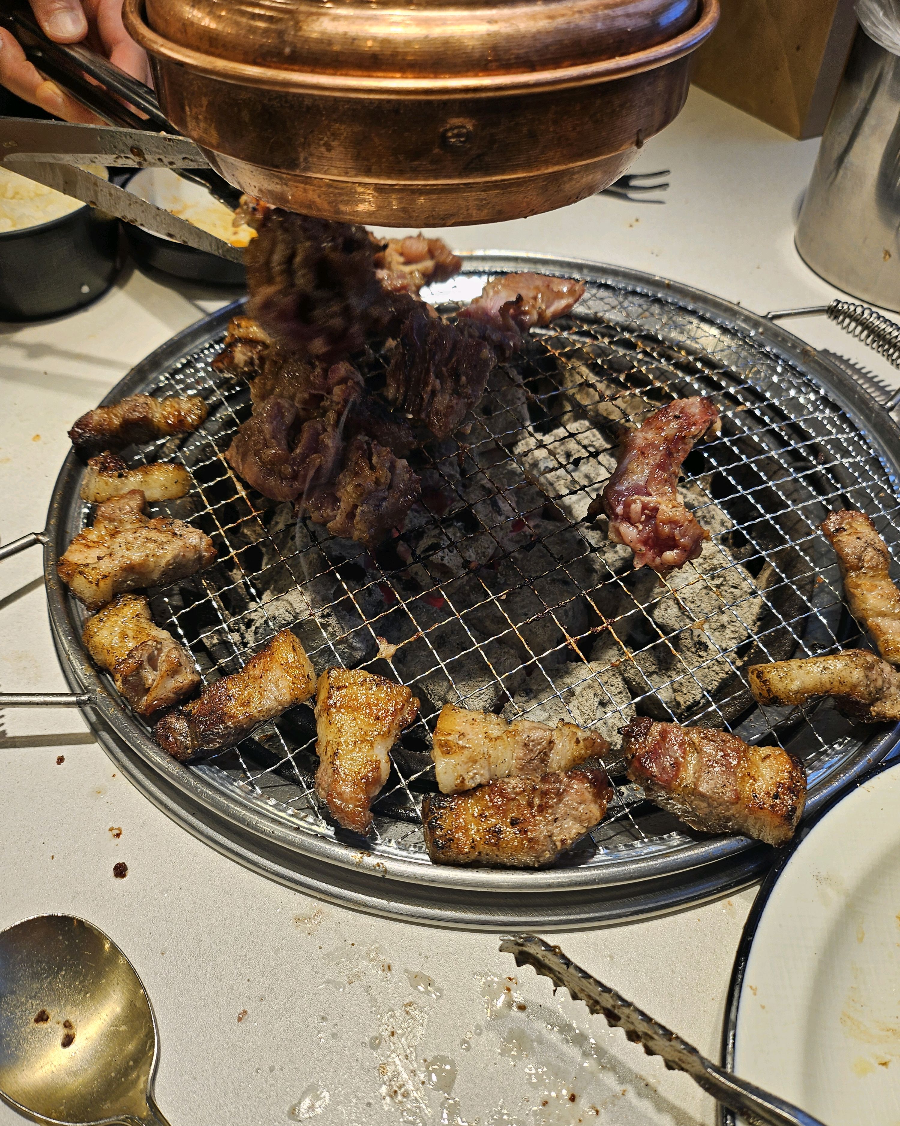 고기가 다른데에 비에 다양하고 사이드메뉴도다양해서 - 불당동 맛집 육미제당 천안불당점
