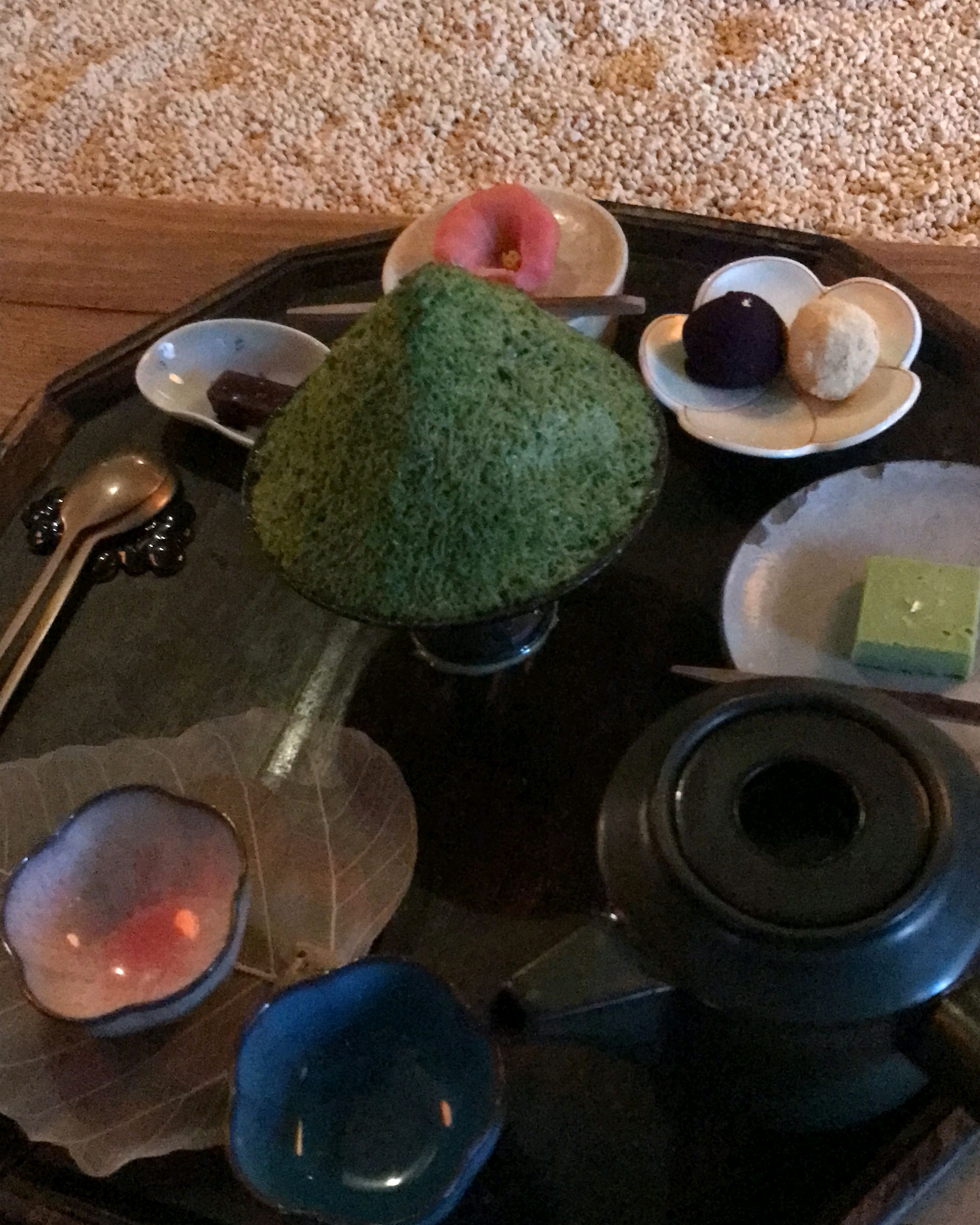 친구랑 같이 왔는데 둘이서 고즈넉하게 이야기 하기 정말 좋아요!! 차도 한번 먹으면 끝나는