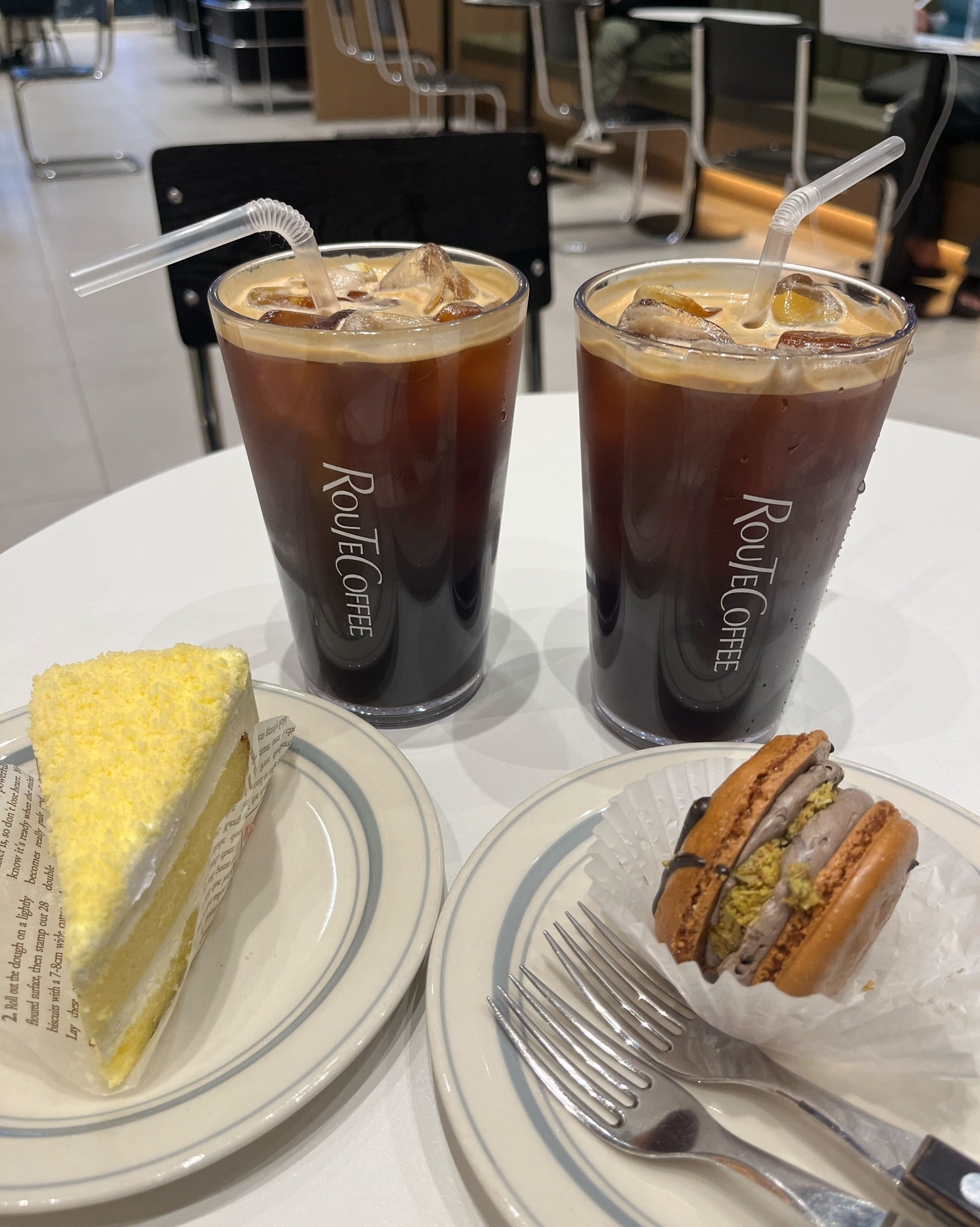 분위기가 나무 좋아요~ - 불당동 맛집 루트커피 신불당점