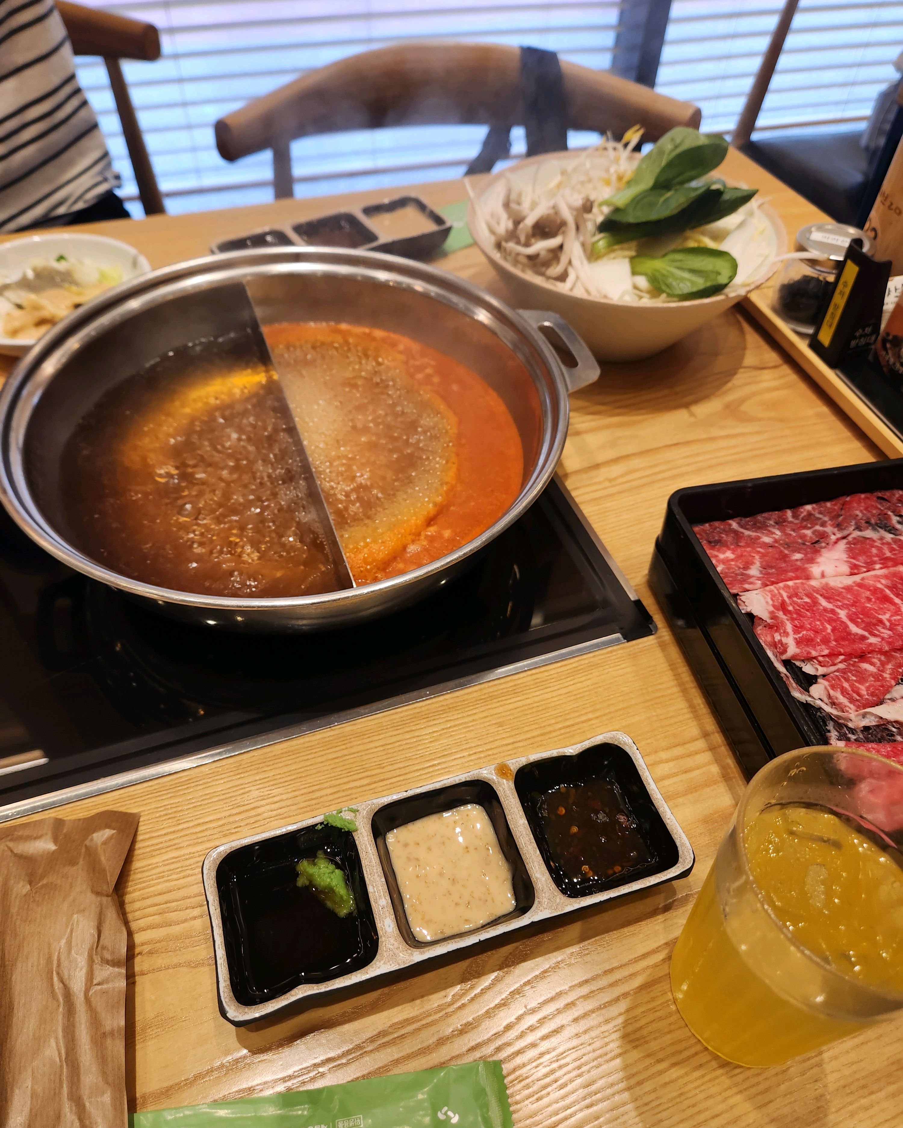 깔끔하고 샤브샤브 즐기기 너무좋아요! - 평택 용이동 맛집 샤브20 평택점