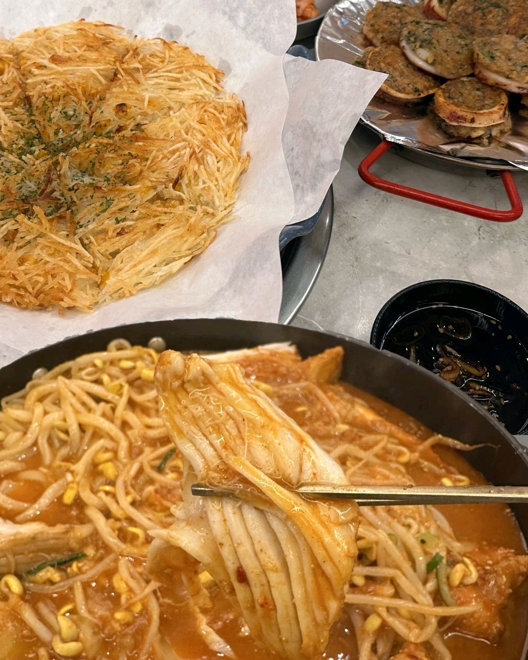 매콤하니 맛있어요!! 감자전은 진짜 강추 꼭 먹어보세요 - 경포대 맛집 찜대감 본점