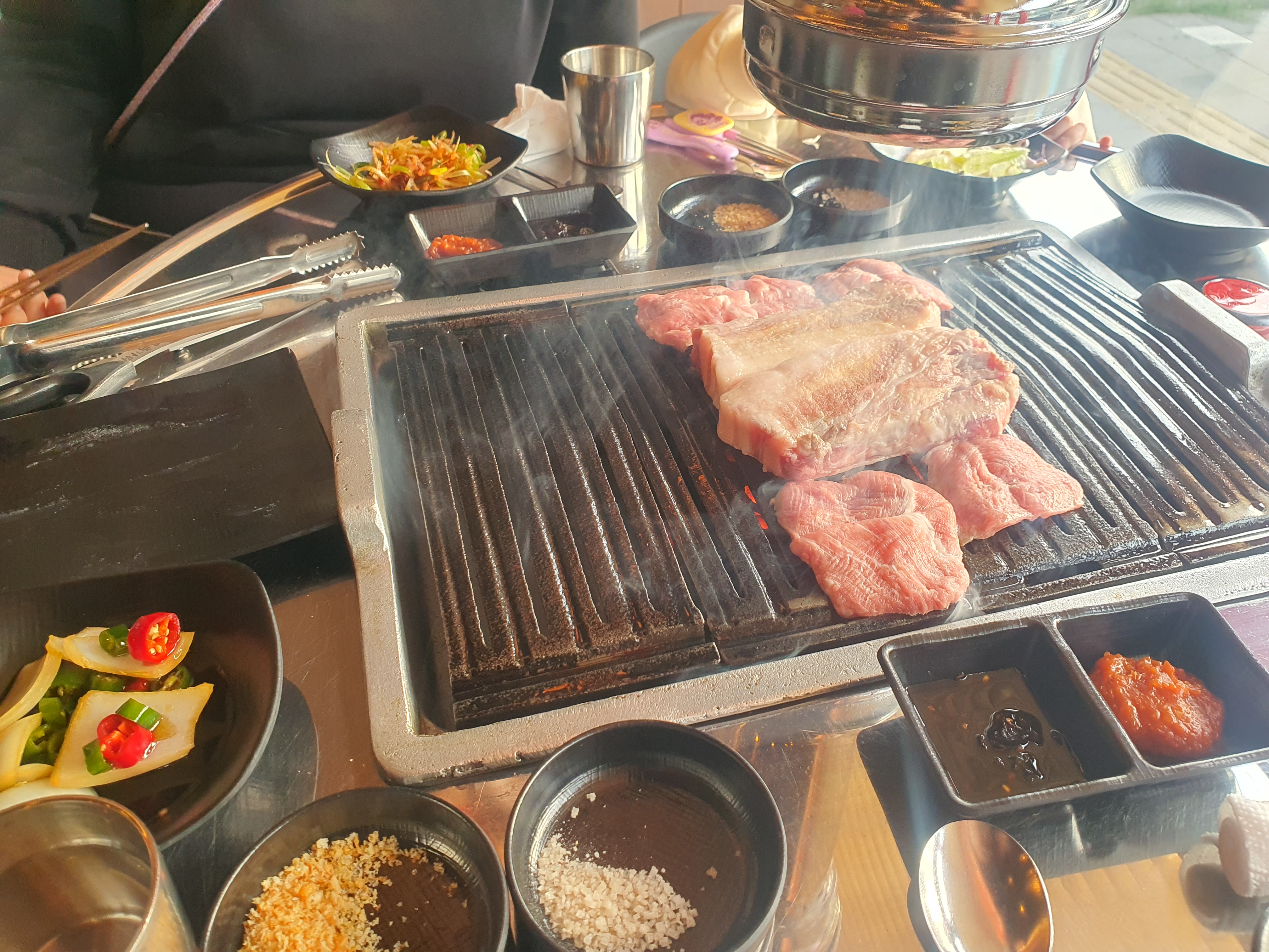 와이프의 선택으로 온 연탄구이집 - 불당동 맛집 노을연탄구이 불당직영점