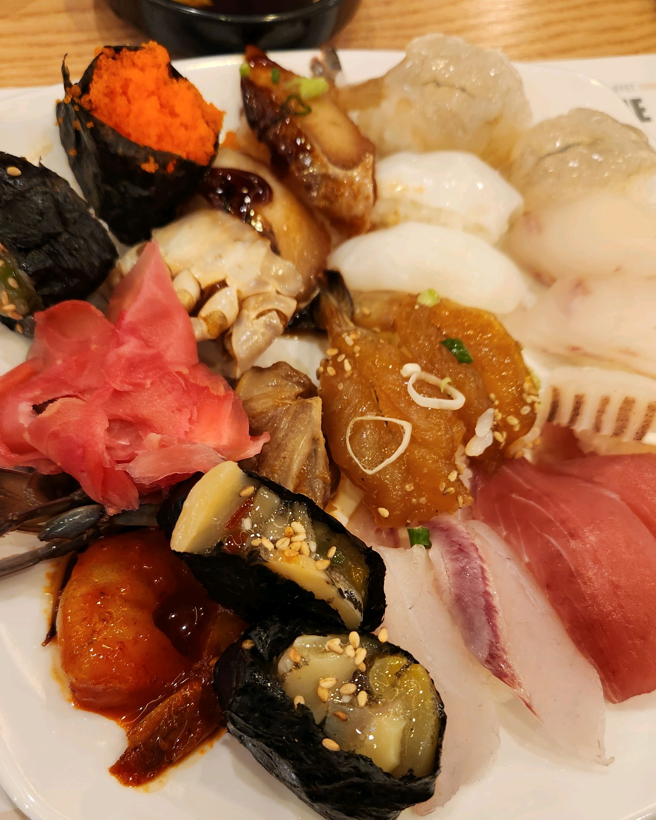 연휴기간에 방문해서 대기도 길고 정신 없었지만 음식맛은 괜찮았어요 - 상암 맛집 다이닝원 상암점
