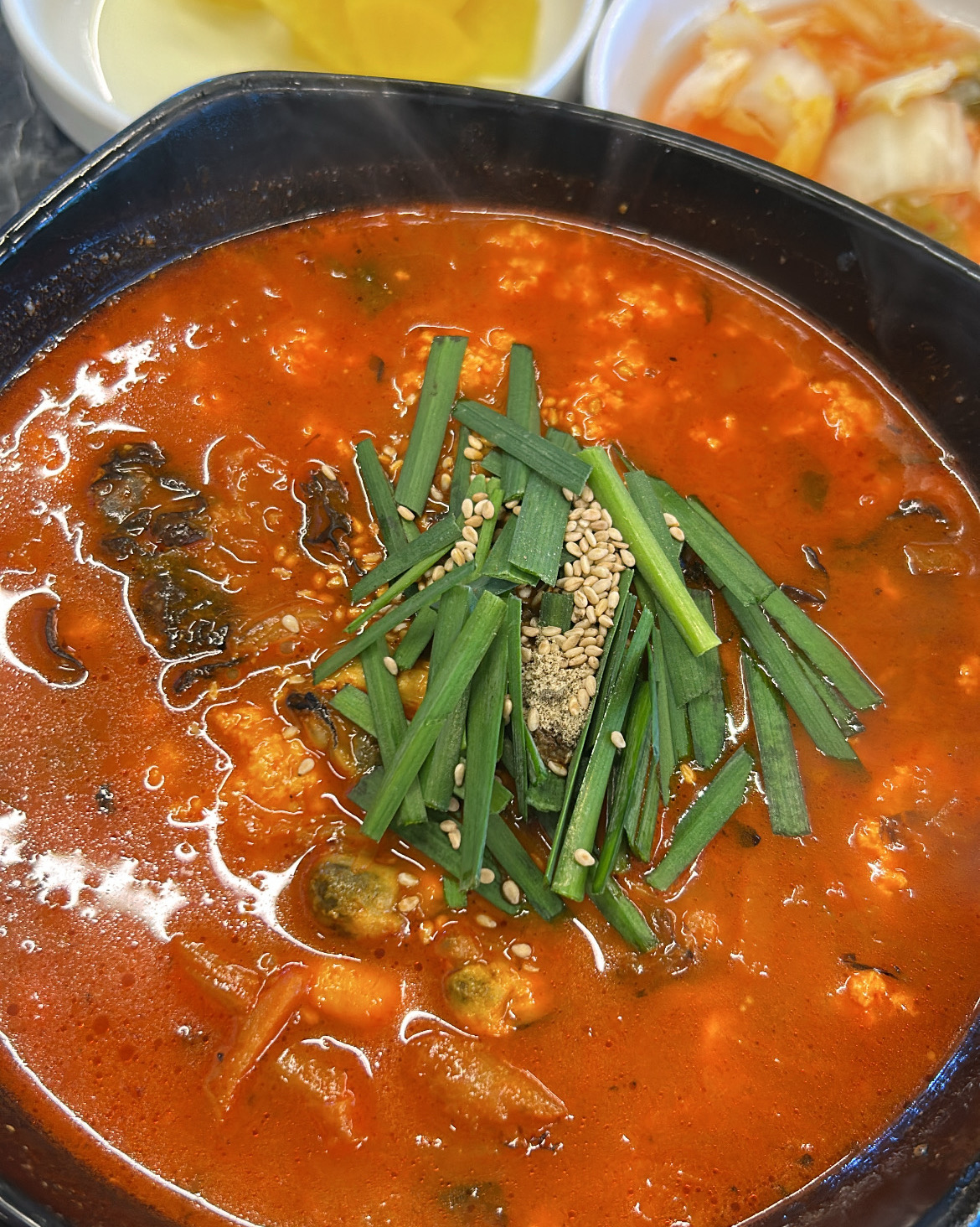 옹심이시켰어요 ~ 옹심이가 생각보다 많이 - 경포대 맛집 초당훈이순두부짬뽕