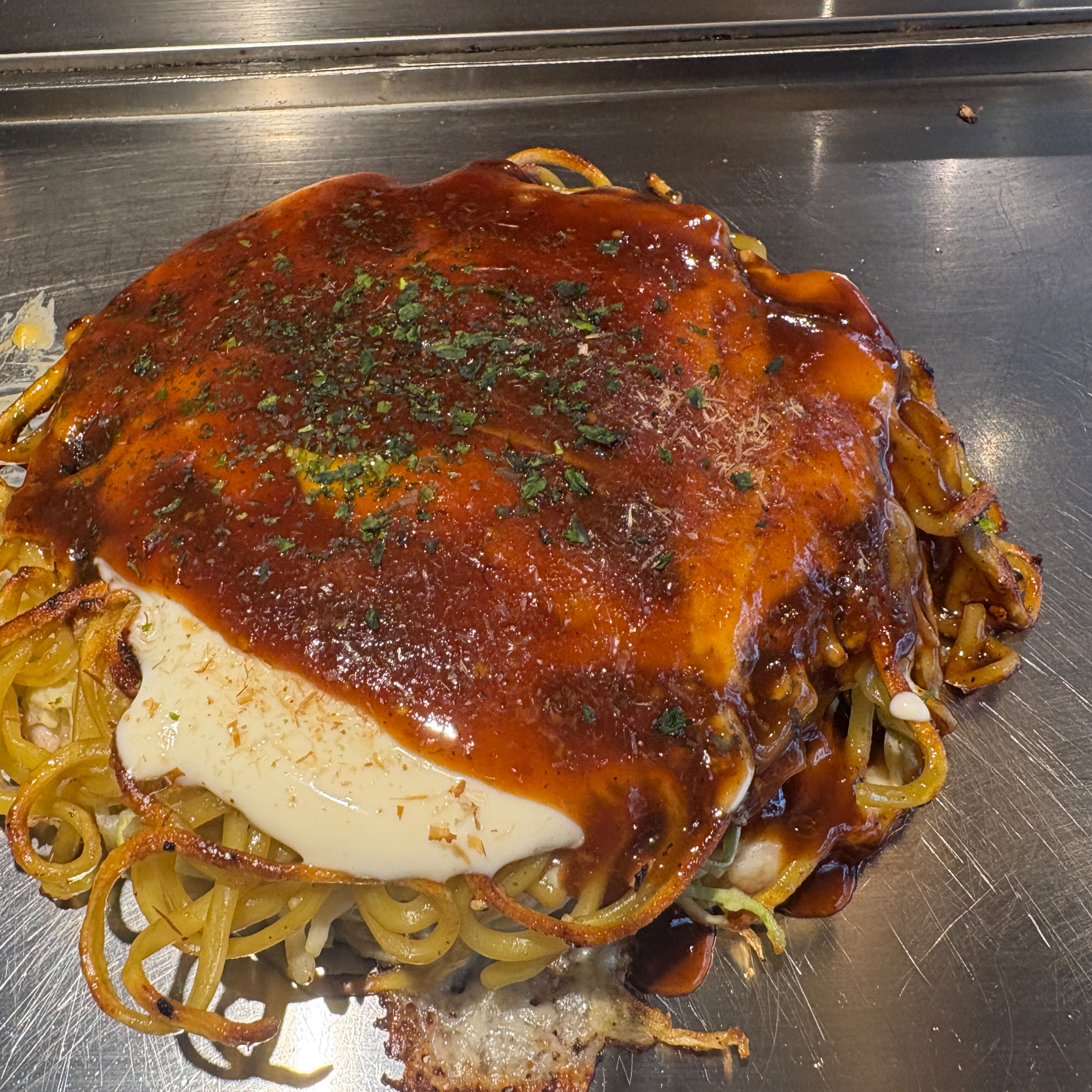 연휴 이후라 고를 수 있는 메뉴가 많이 없어서 아쉬웠지만 너무 맛있었어요 ㅎㅎ 바로 앞에서
