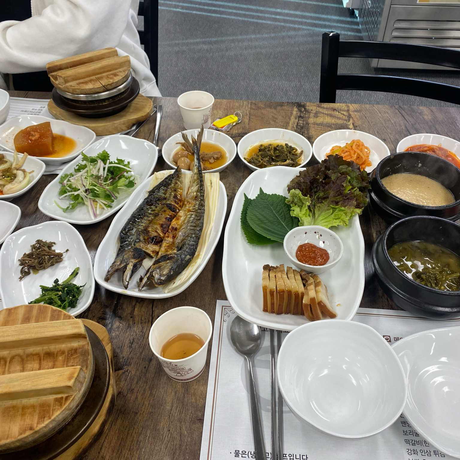 밥도 맛있고 반찬 종류가 많아 좋아요~! - 인천 맛집 강화섬쌀밥집