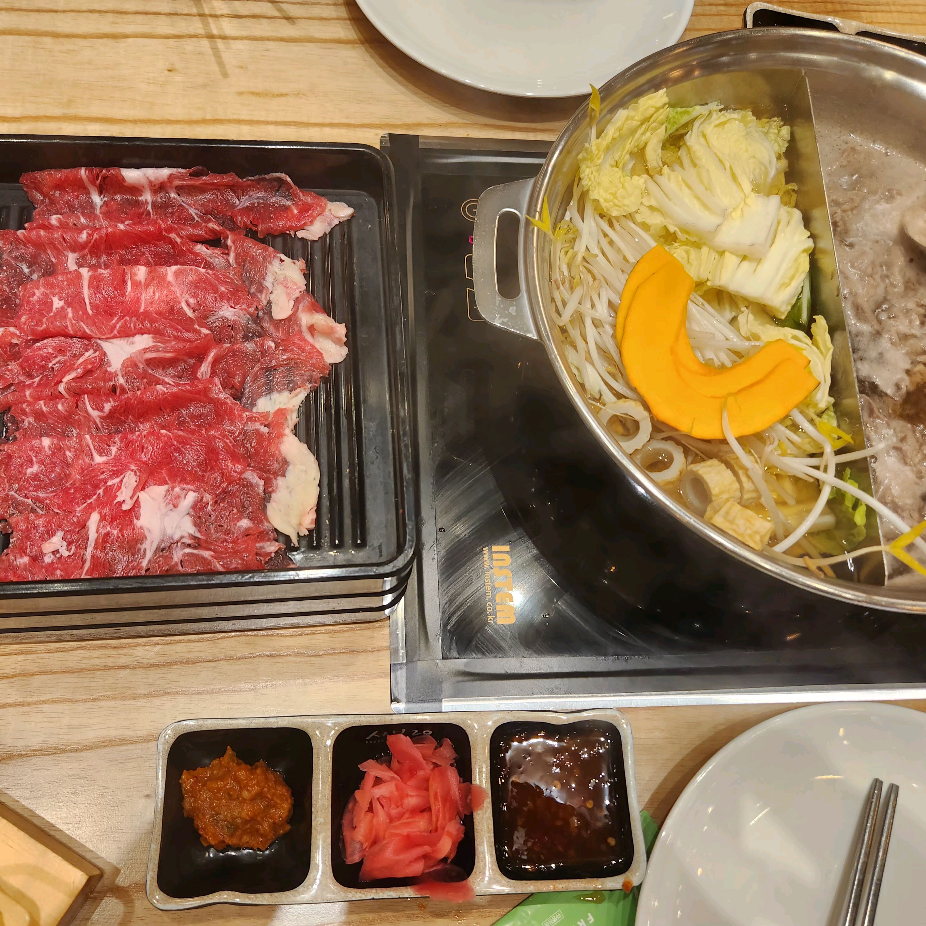 거제갈때 자주 들러서 샤브 먹기 좋으네요 - 거제 수월 맛집 샤브20 거제점