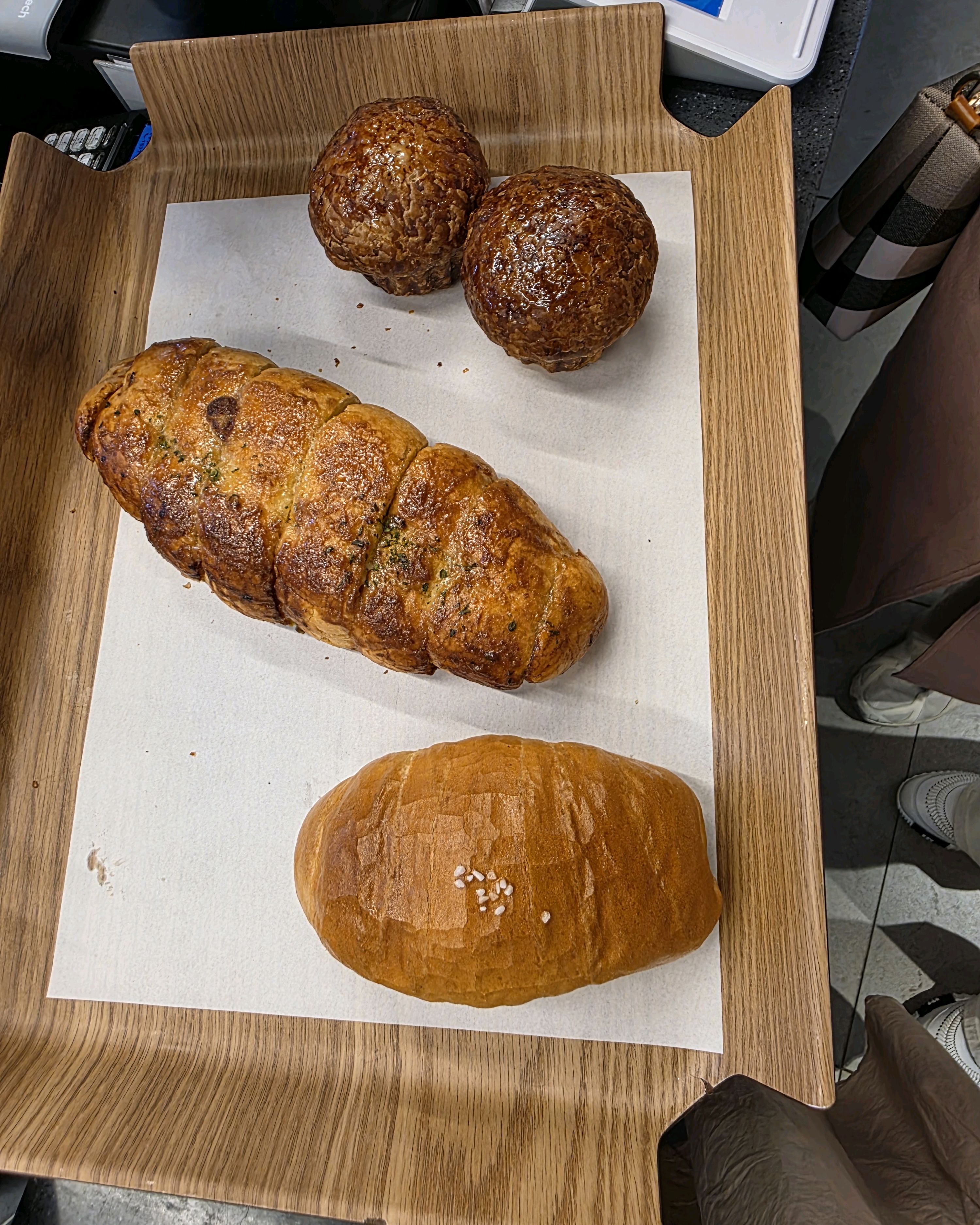 어버이날 맞이해서 왔는데 빵 맛있고 분위기도 좋아요^^ - 인천 맛집 빵쌤 센트럴파크점