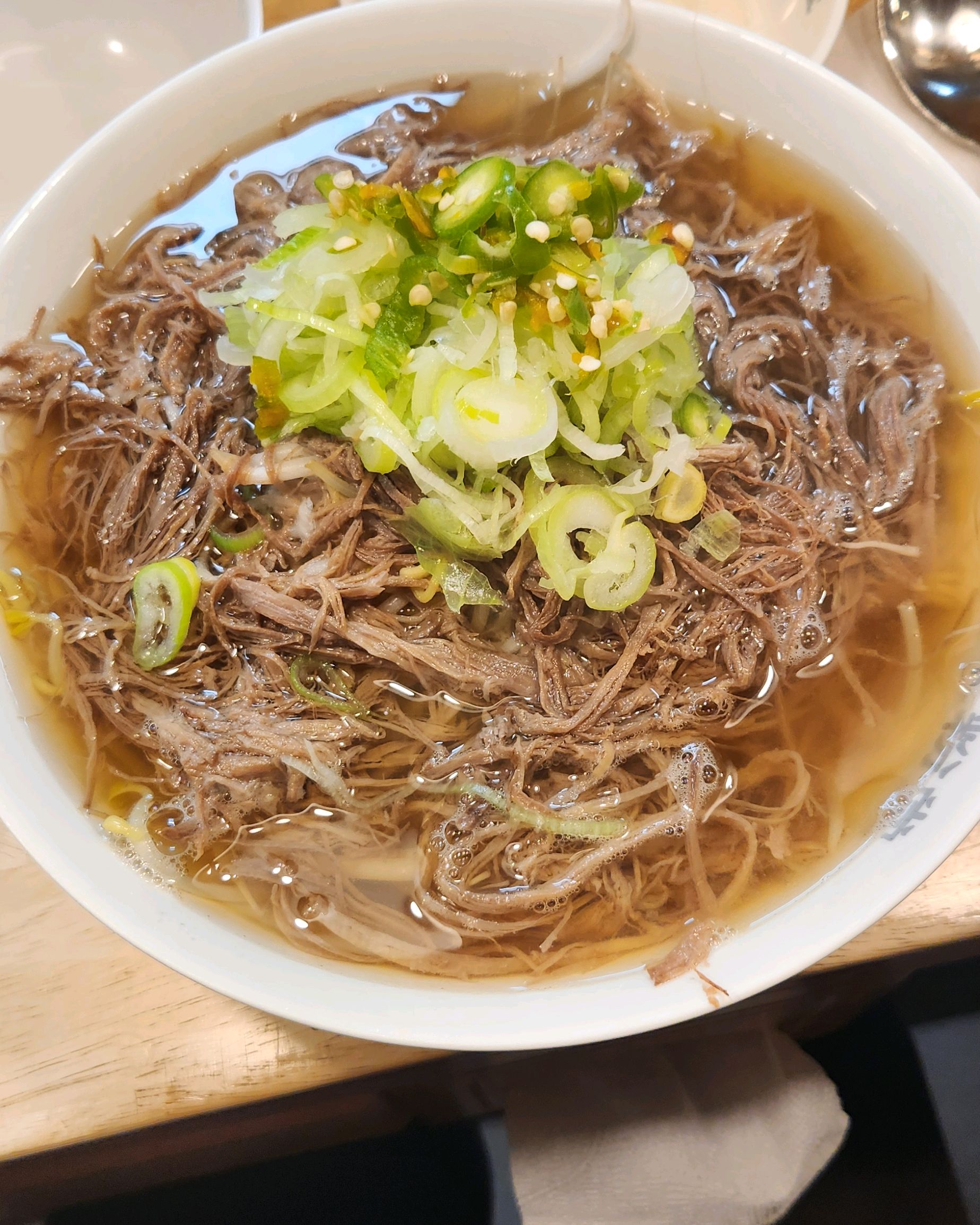 조카 추천으로 왔는데 정말 양이 어머어마하네요.. 배고플때 가격 걱정없이 먹을 수 있겠어요