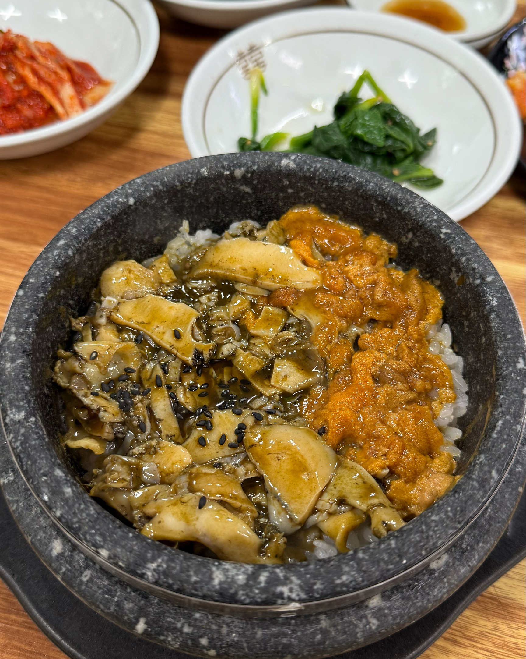 제주도올때마다 먹는곳 나의최애집 ㅠ 성게전복돌솥과 전복해물뚝배기 게임끝 최고임 - 제주 맛집 가람돌솥밥 중문관광단지