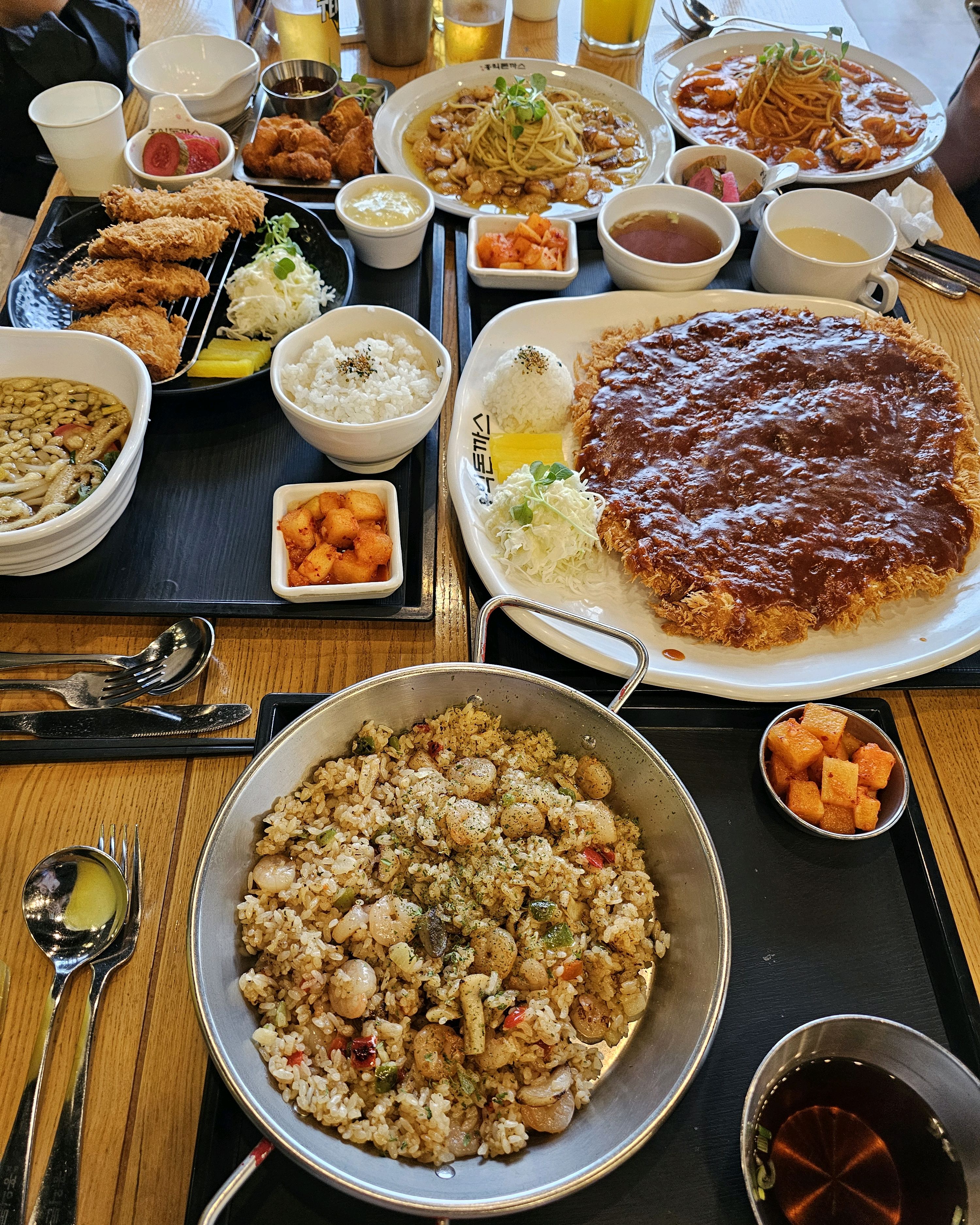 사장님 이렇게 크게 돈가스 만드시면 남는게 있으신가요ㅠ - 양산 증산 맛집 홍익돈까스 양산점