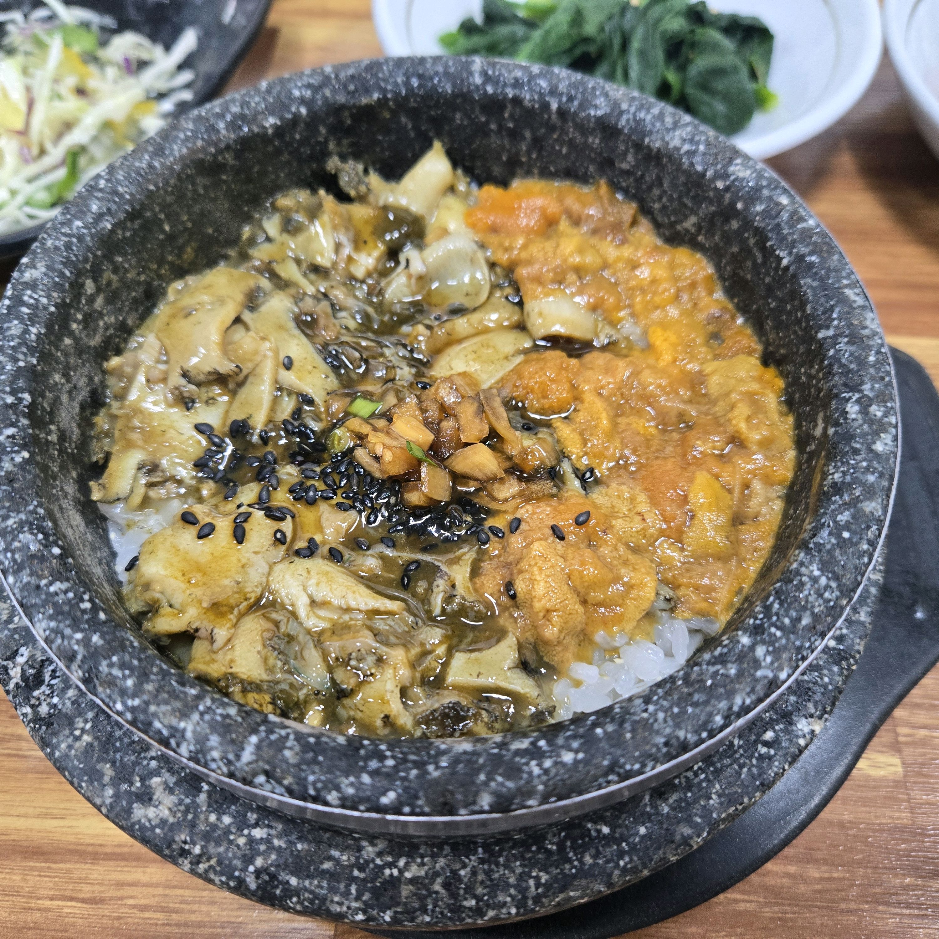 성게전복돌솥밥 맛있었어요~ - 제주 맛집 가람돌솥밥 중문관광단지