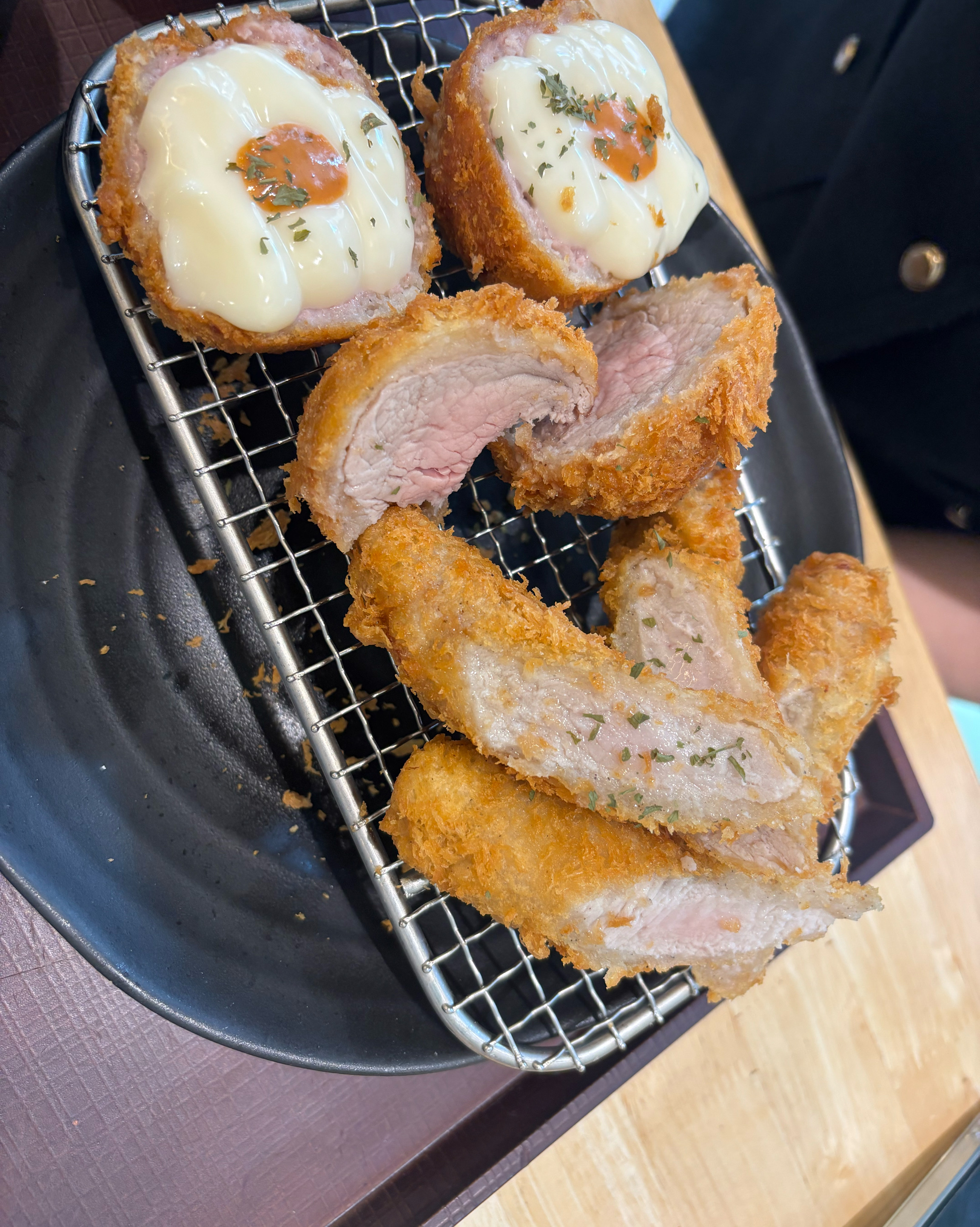 양도 많고 되게 부드러워서 좋았어요 - 불당동 맛집 수제일피돈카츠 신불당점