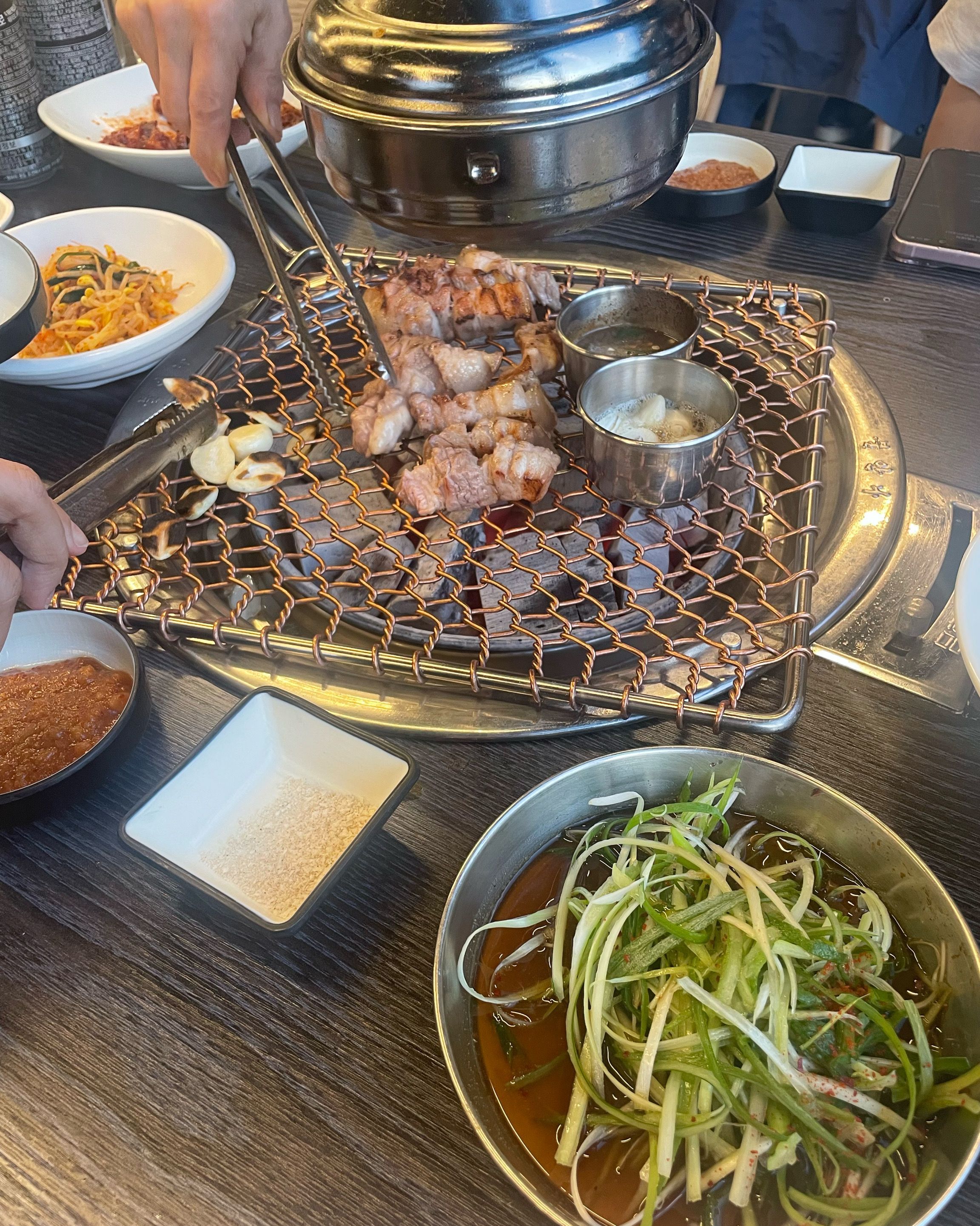 친구 추천으로 방문 한 포도원 오겹살 너무 맛있어요! - 제주 맛집 포도원흑돼지