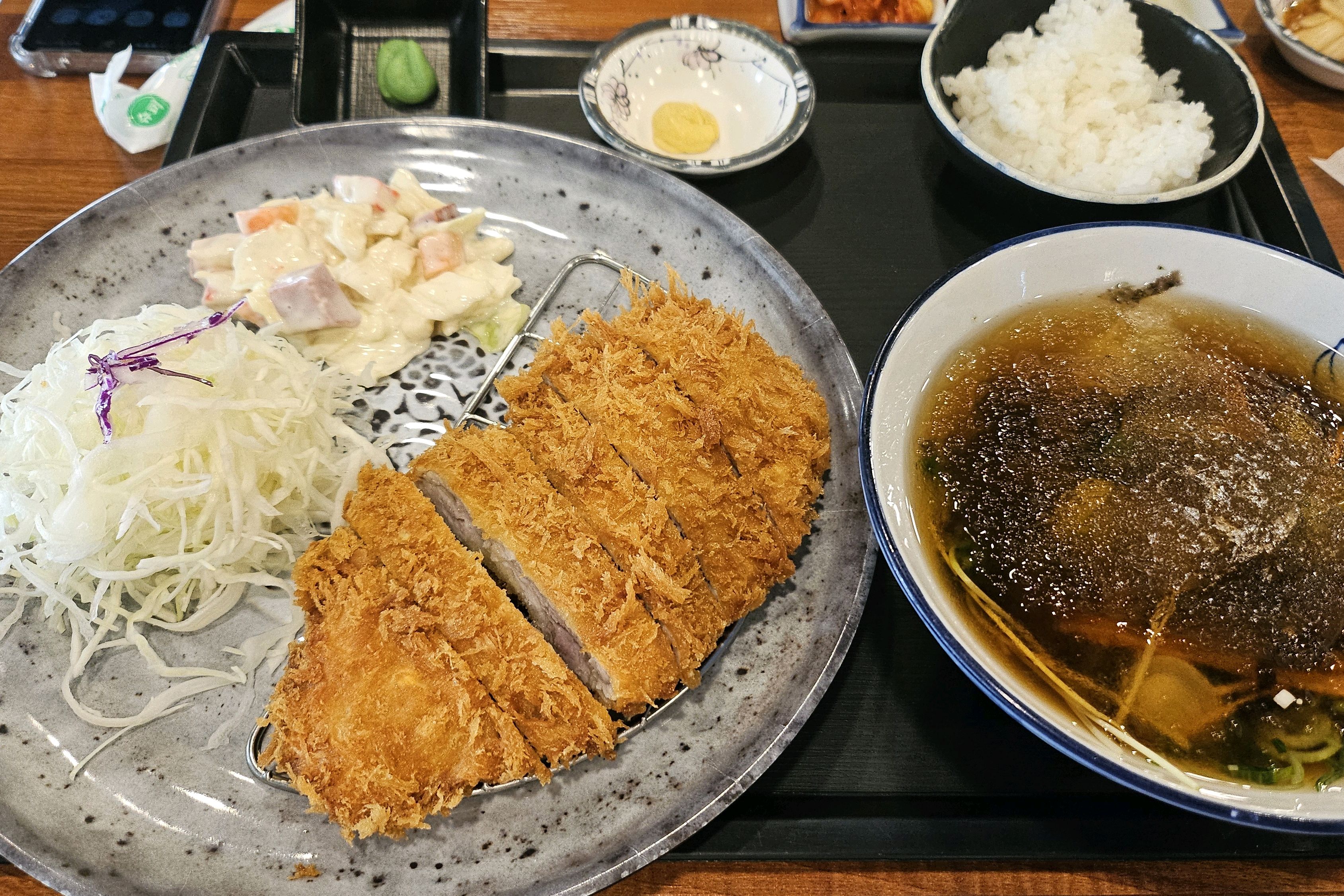 성북돈돈까스 추억돋게 하는 맛이에요. - 망원동 맛집 망원돈까스