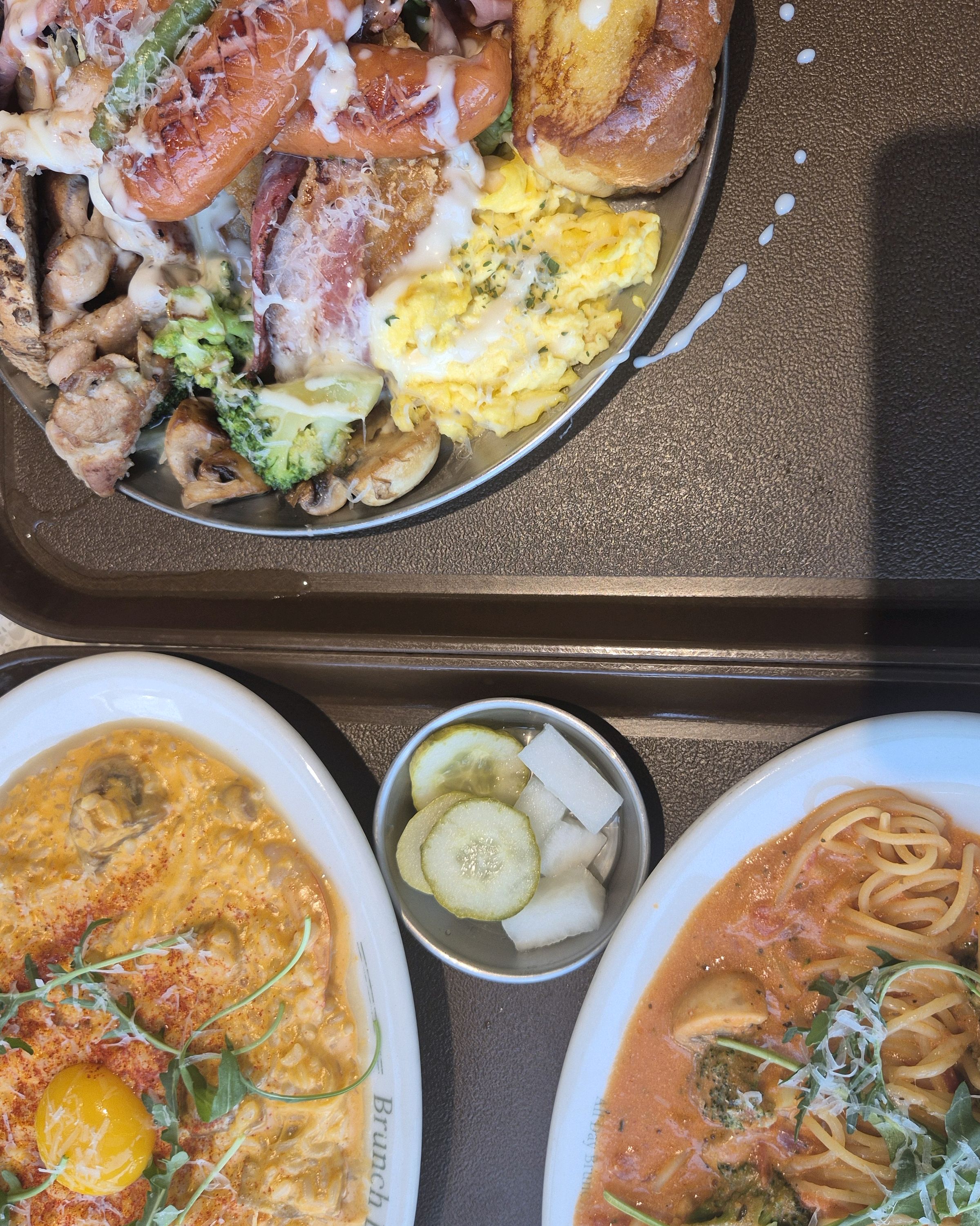 아이와 함께 왔어요. 휴일에 맛있는게 먹고 싶다고 해서요. 특별한 메뉴로 브런치빈이 생각났