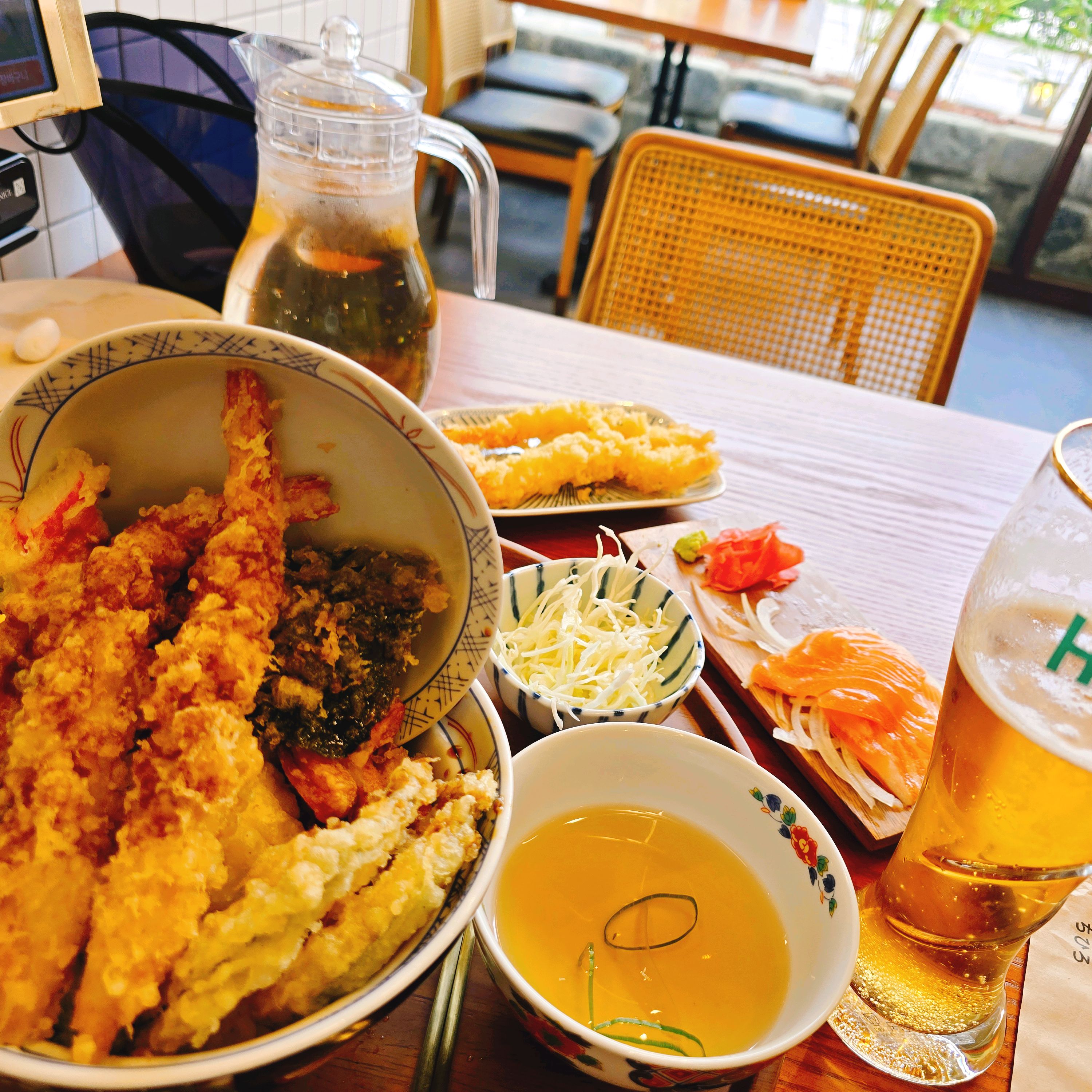 혼밥혼술하러왓어요 - 불당동 맛집 치히로 천안신불당점