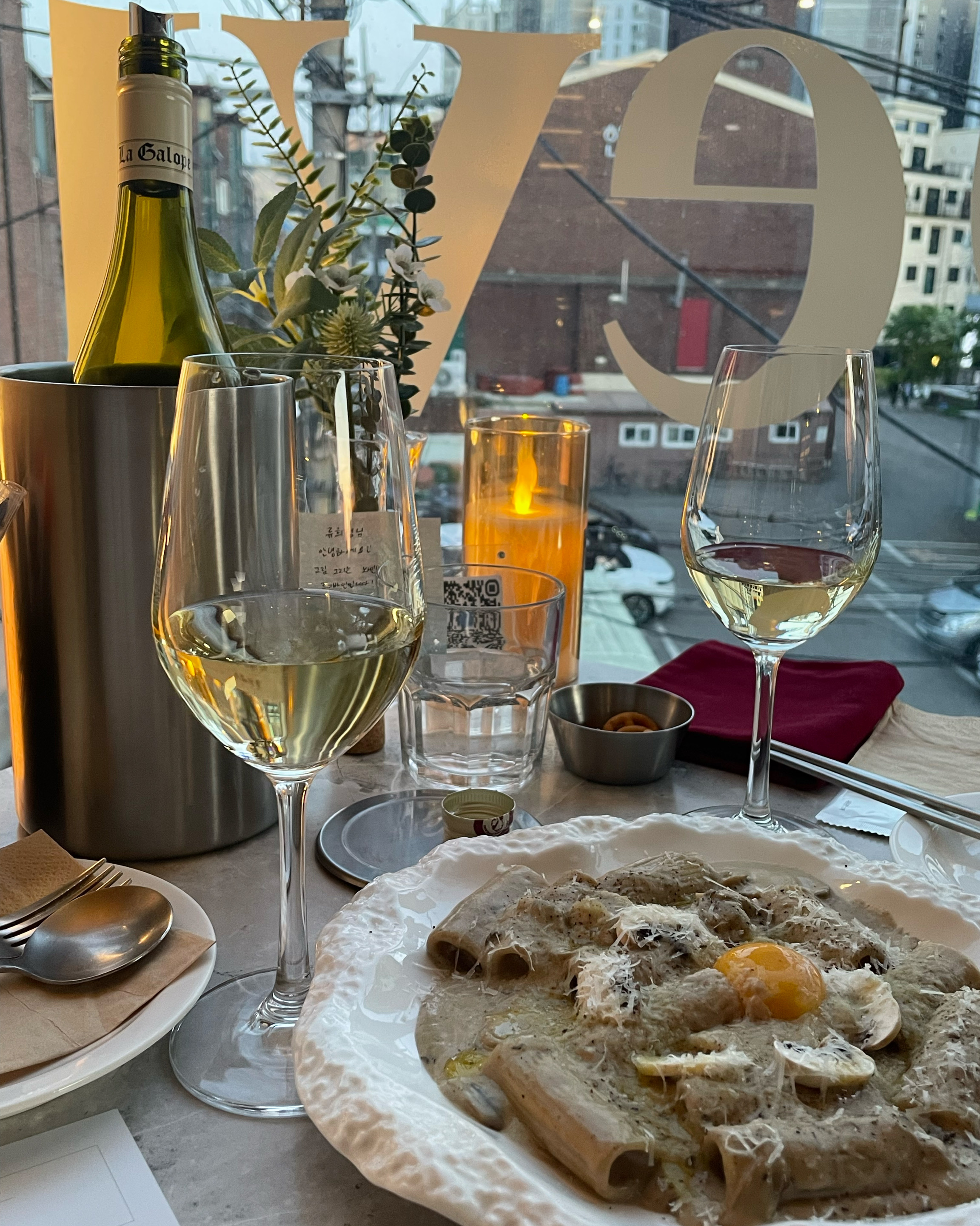 와인맛집 🧡 와인 마시러 방문했는데, 와인도 맛있고 같이 시킨 파스타와 뇨끼도 너무 맛있었